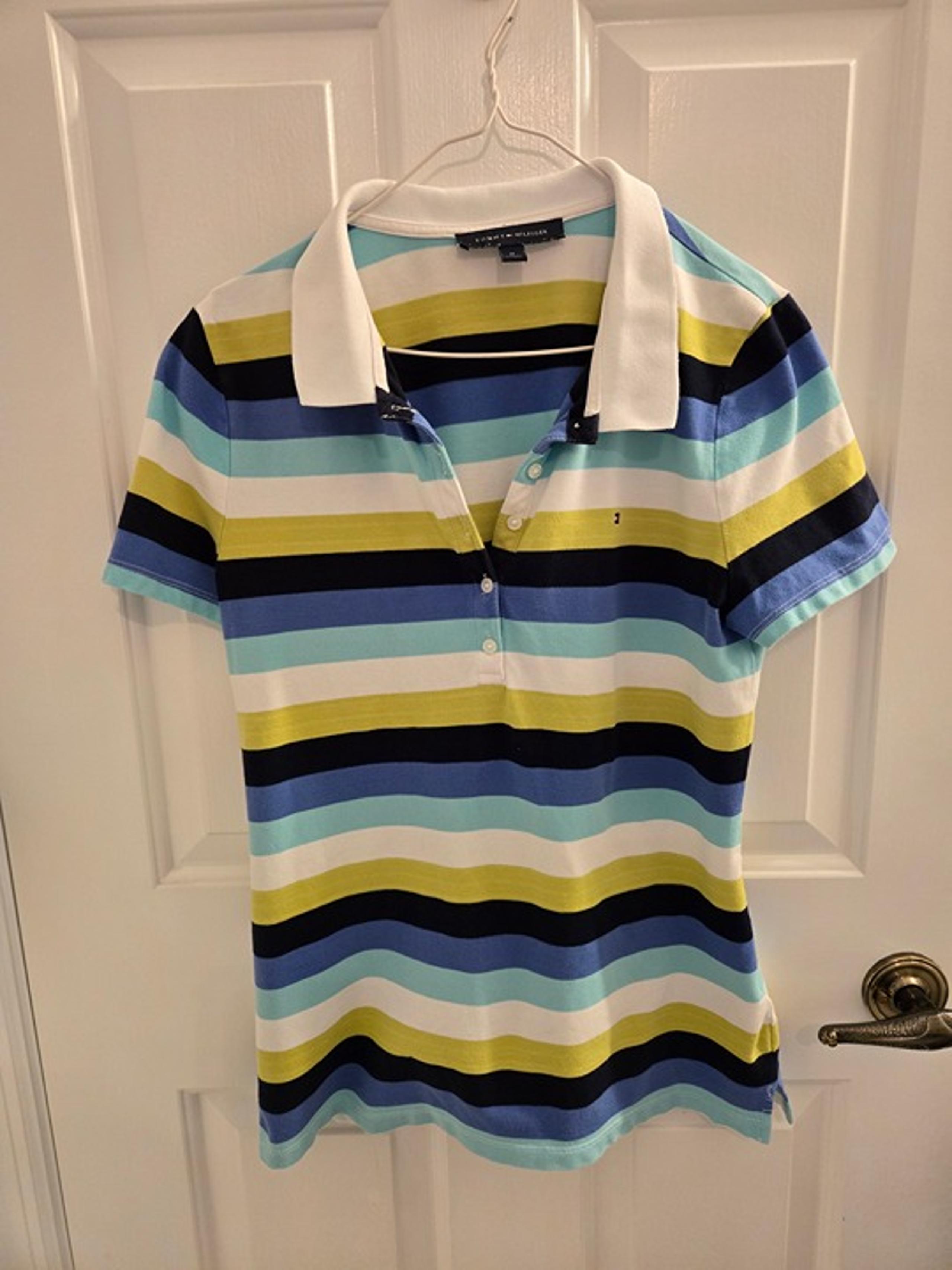 Women's Tommy Hilfiger Polo Shirt in Size Medium