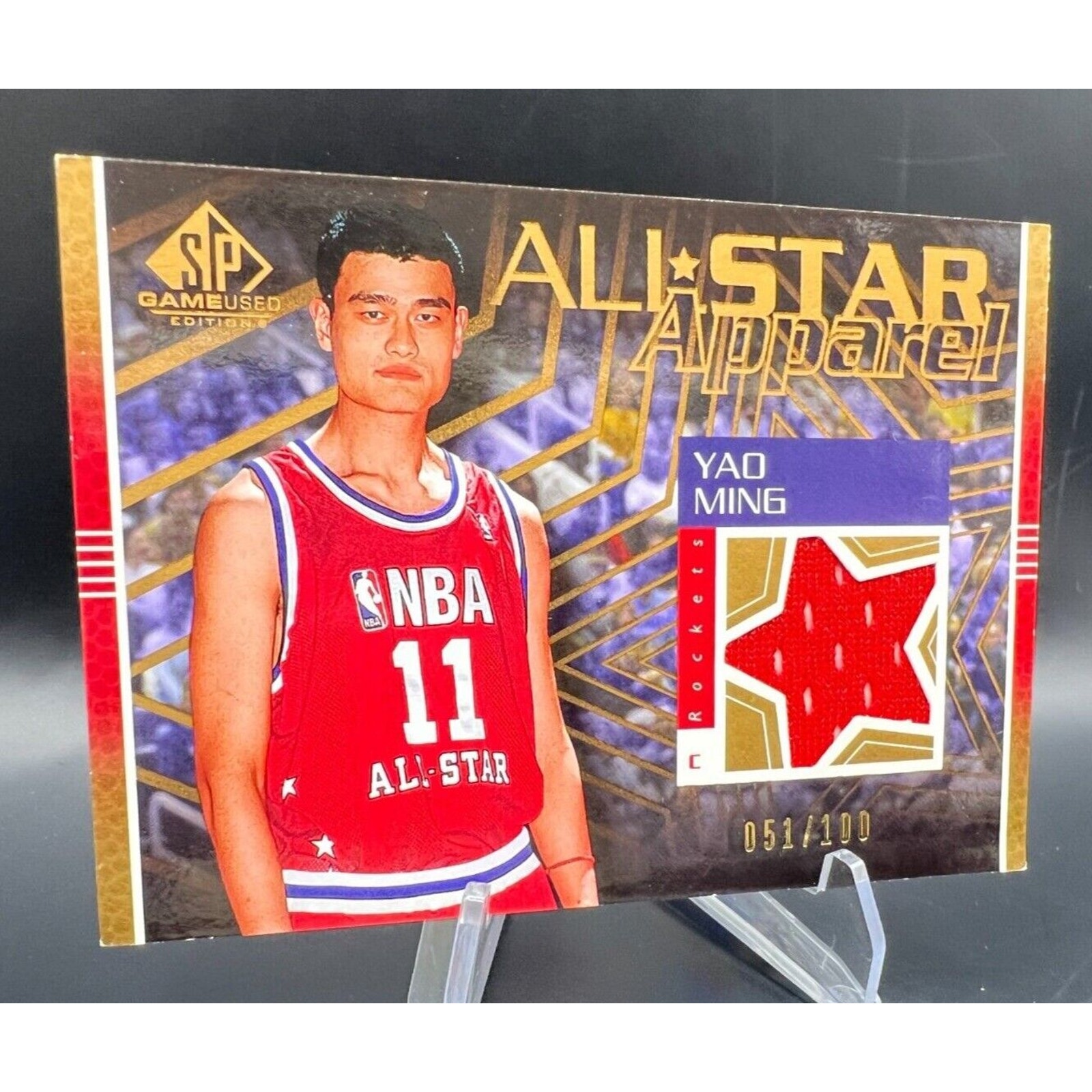 2003-04 Yao Ming SP Game Used All-Star Apparel Gold /100 #YM-AS HOF Rockets