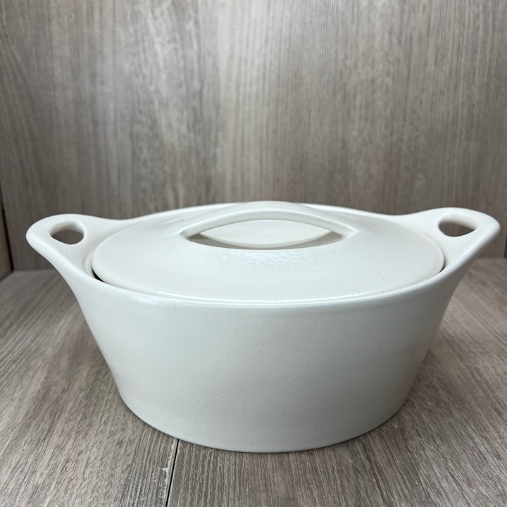 Corningware Creations Stoneware 1.4L Microwave Safe Covered Dish with Lid White