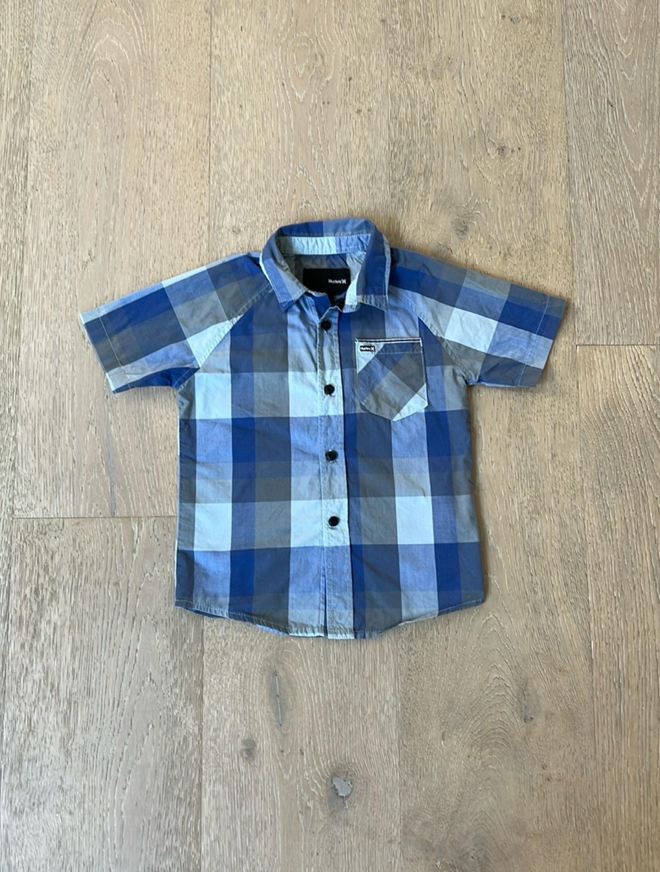 Worn 1x! Hurley Button Down Collared Top / Shirt. Size 4 or 4T.