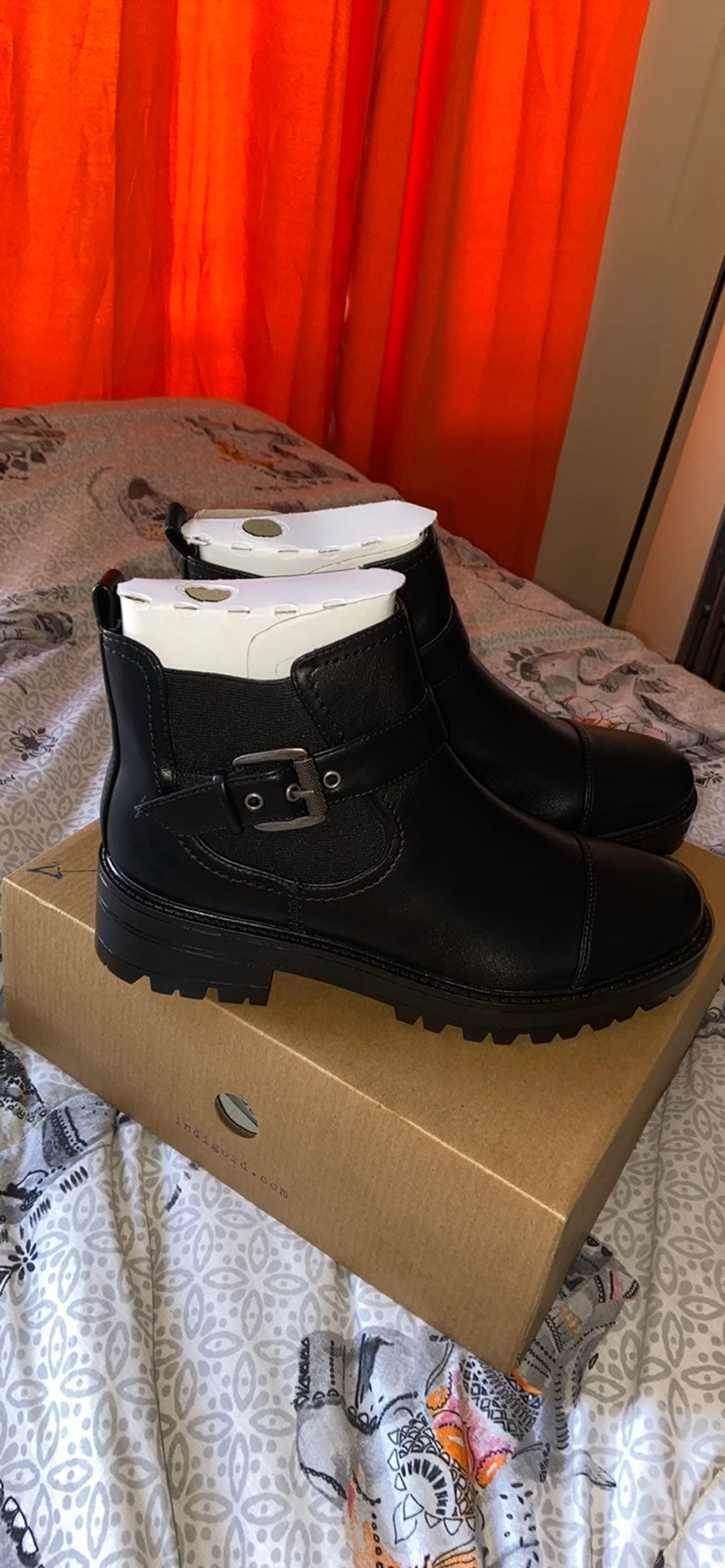Brand New Indigo RD. Womens Black Boots.