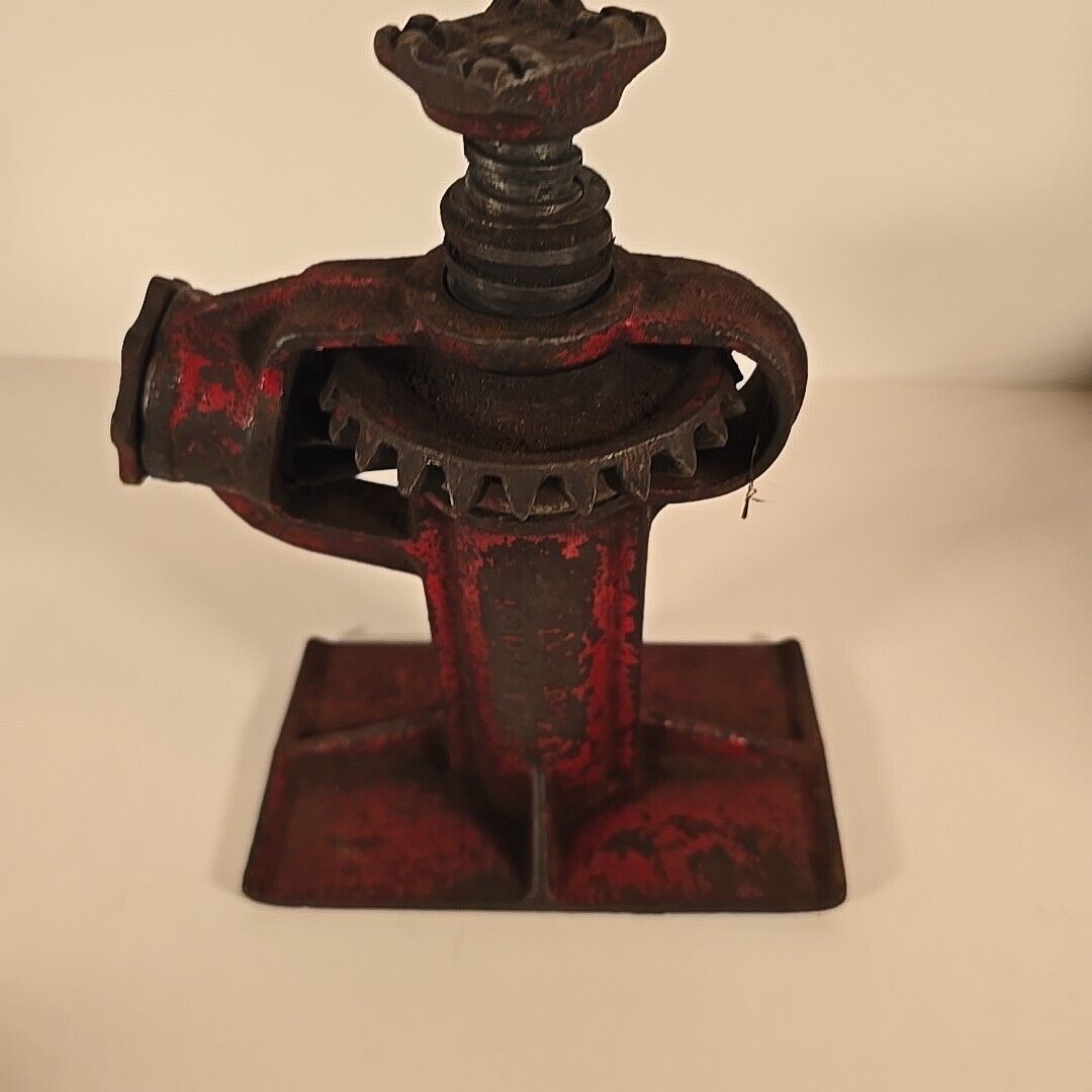 1920s-30s era Auto Jack -Screw Type - Auto Spec Mfg Co - Drednaut No 961