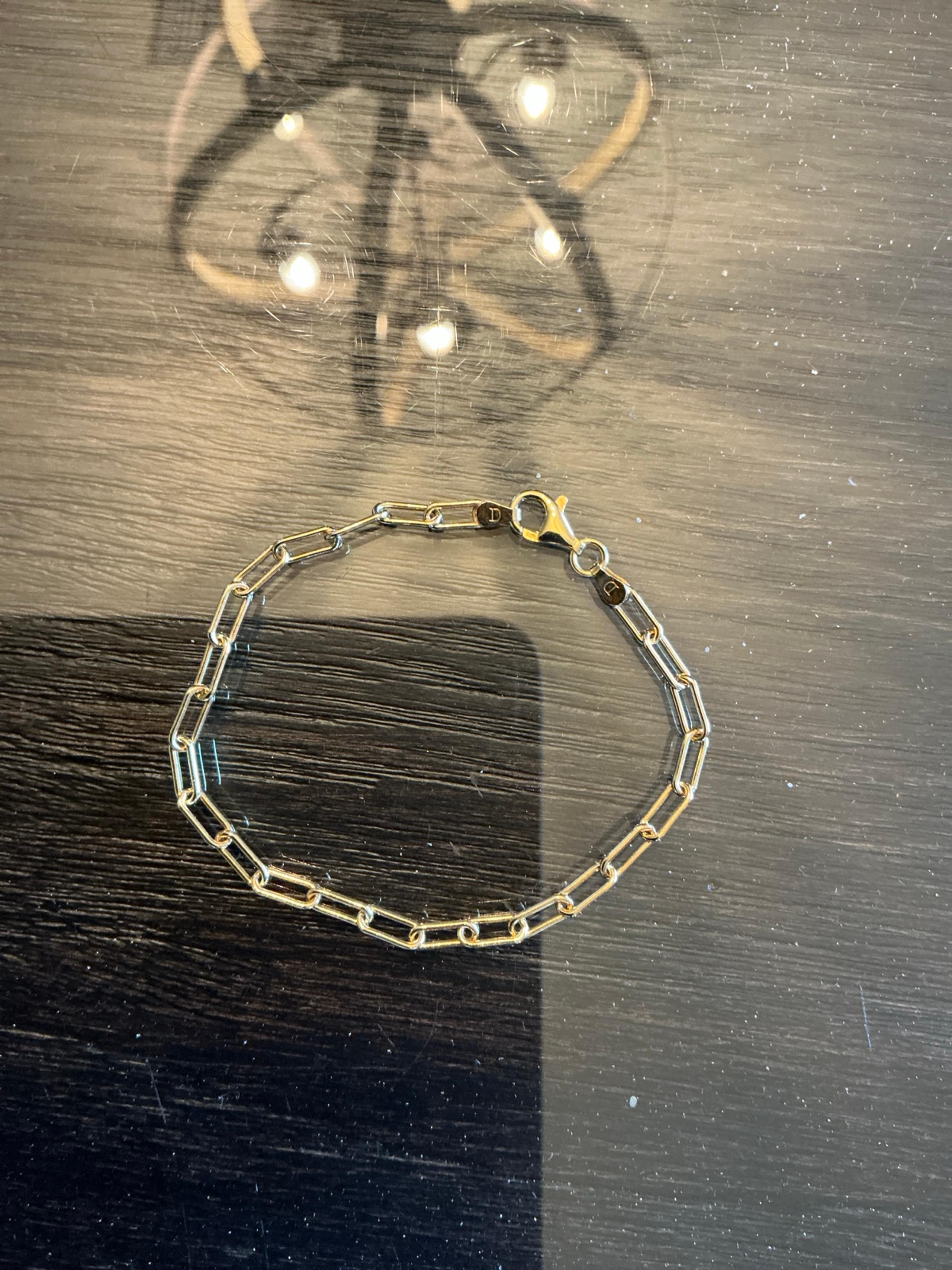 Bracelet