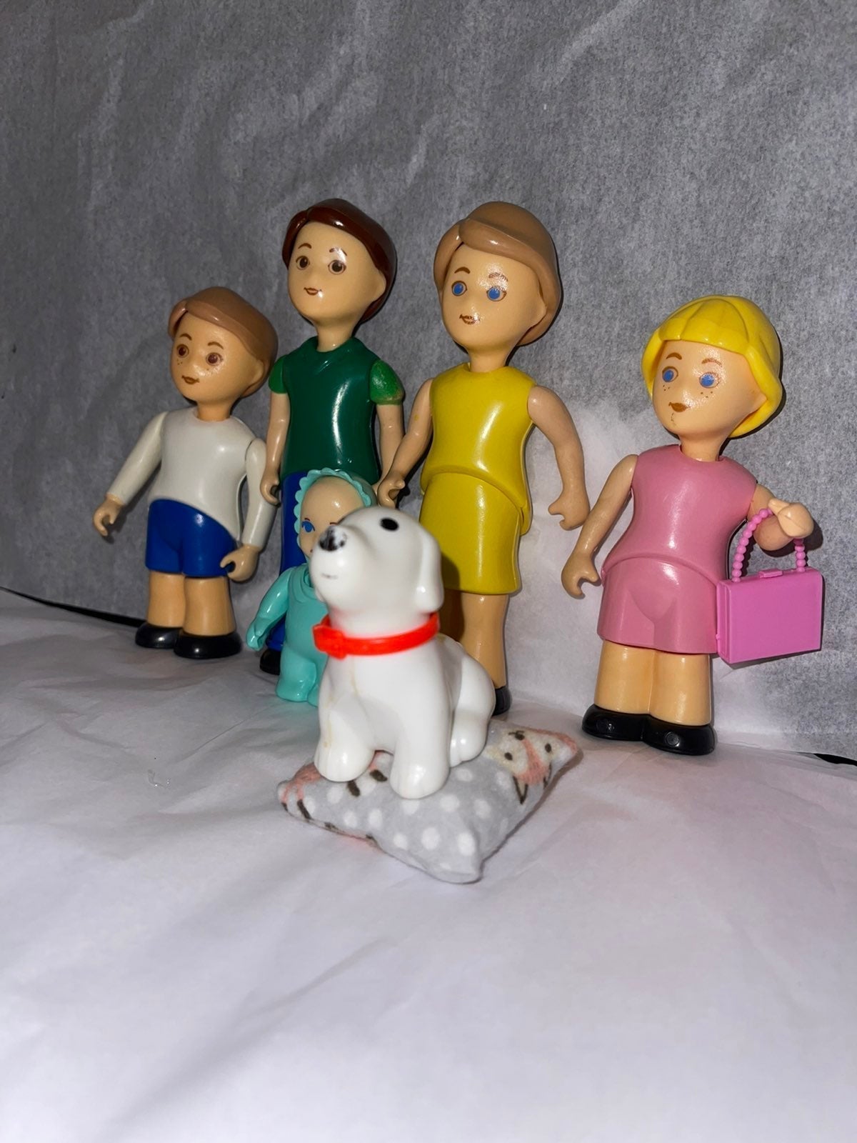 Little Tikes DOLLHOUSE family DOG BABY