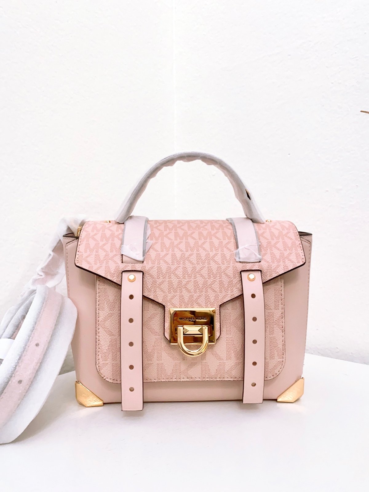 Michael Kors Manhattan Medium Leather Satchel