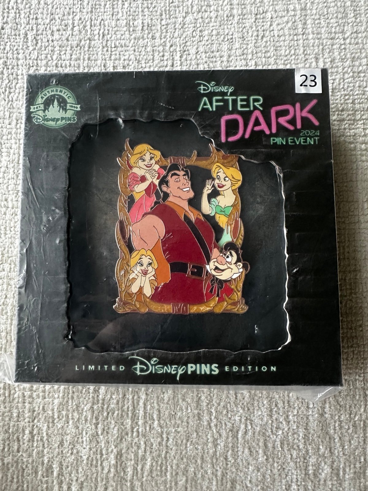 Disney After Dark Disney Villains Cluster Gaston, Lefou & His Admirers - LE 500