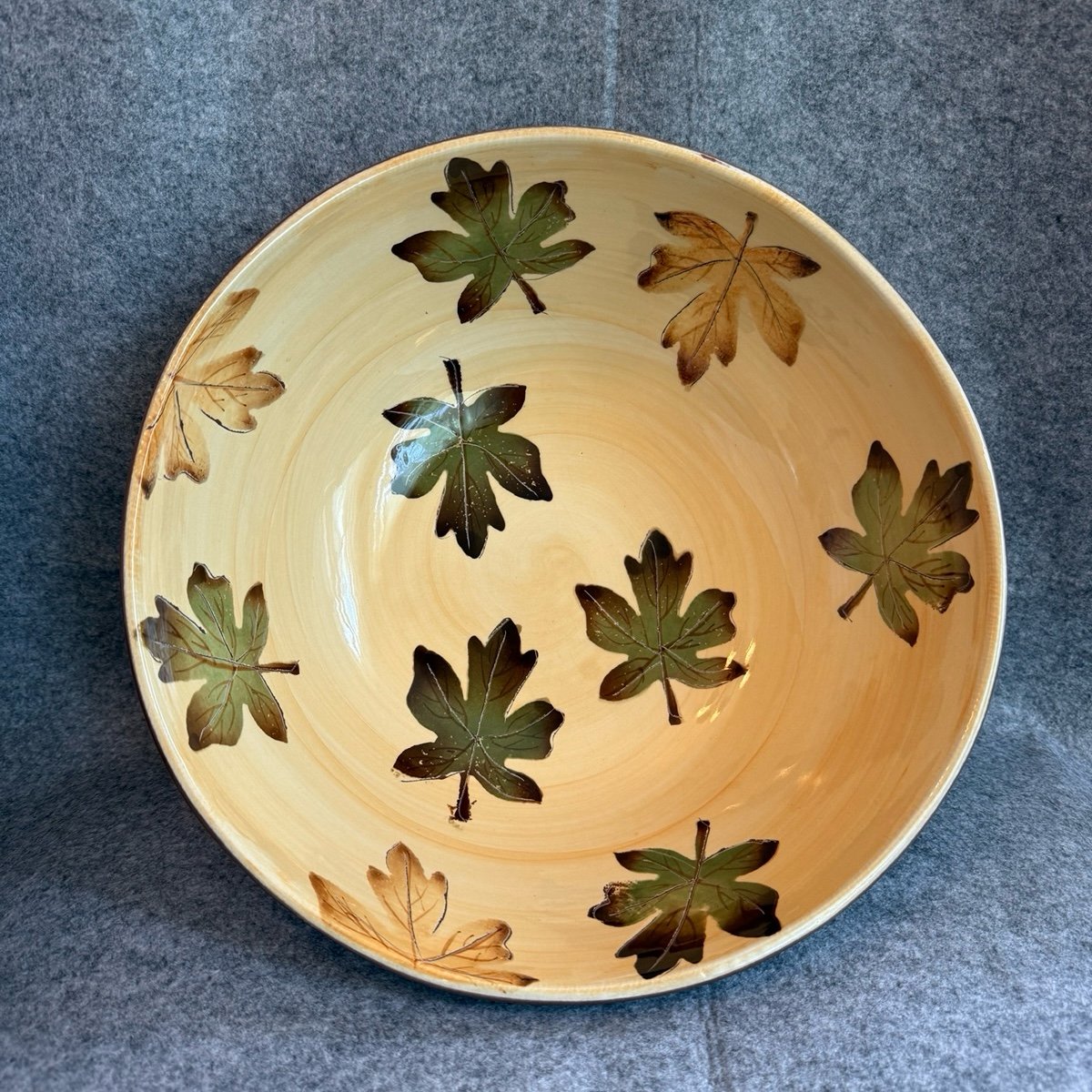 Pottery Barn Harvest Leaf Leaves Fall Colors Green Tan 12 Serving Bowl