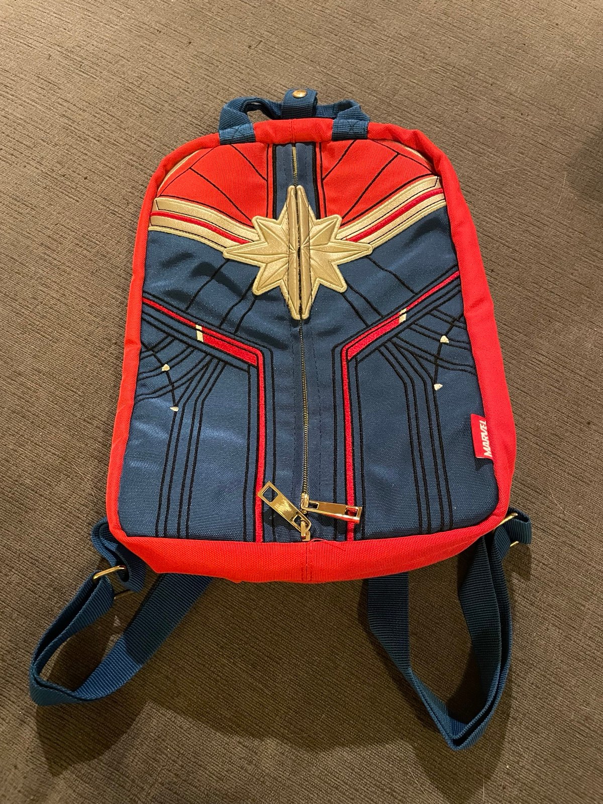 Captain marvel backpack disney store sale