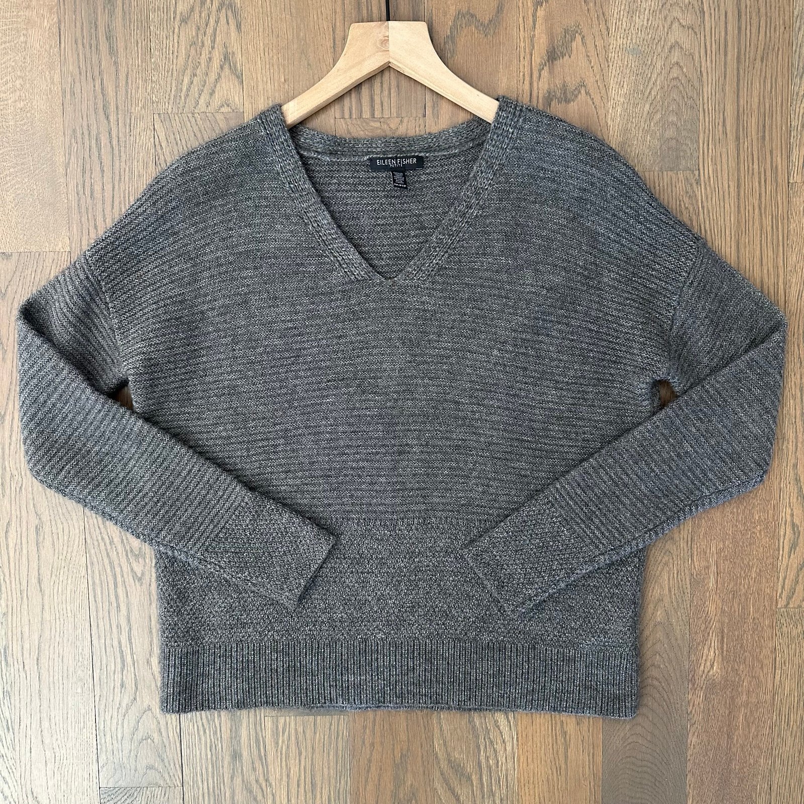 Eileen Fisher Wool Blend Ribbed V-Neck Sweater in Heather Charcoal Petite XS