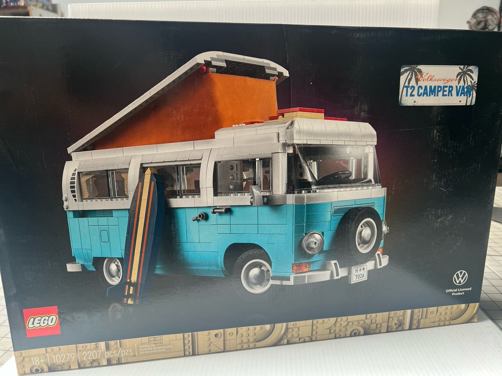 LEGO T2 Camper 10279 Retired! BNIB Factory Sealed
