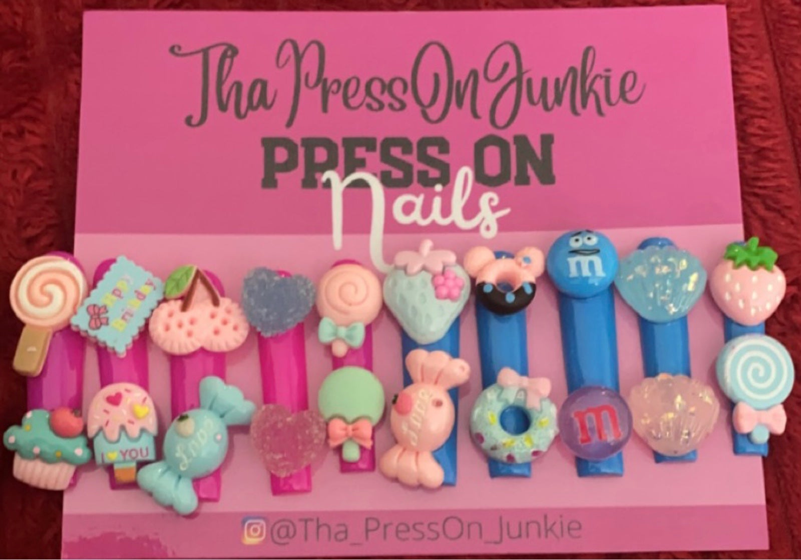 Press on nails