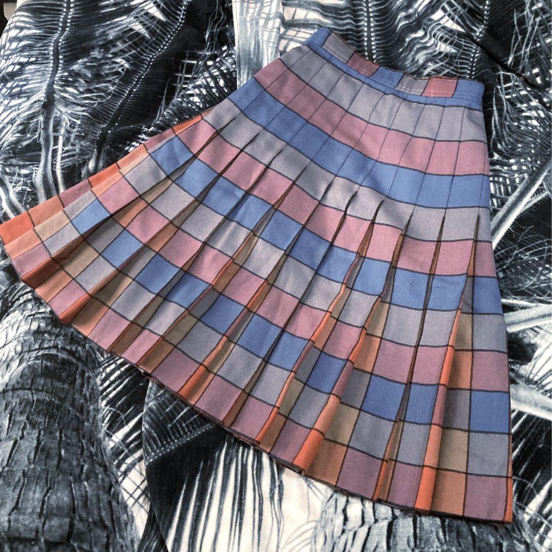 90s Vintage GIVENCHY Pleated Skirt, Made in Japan.