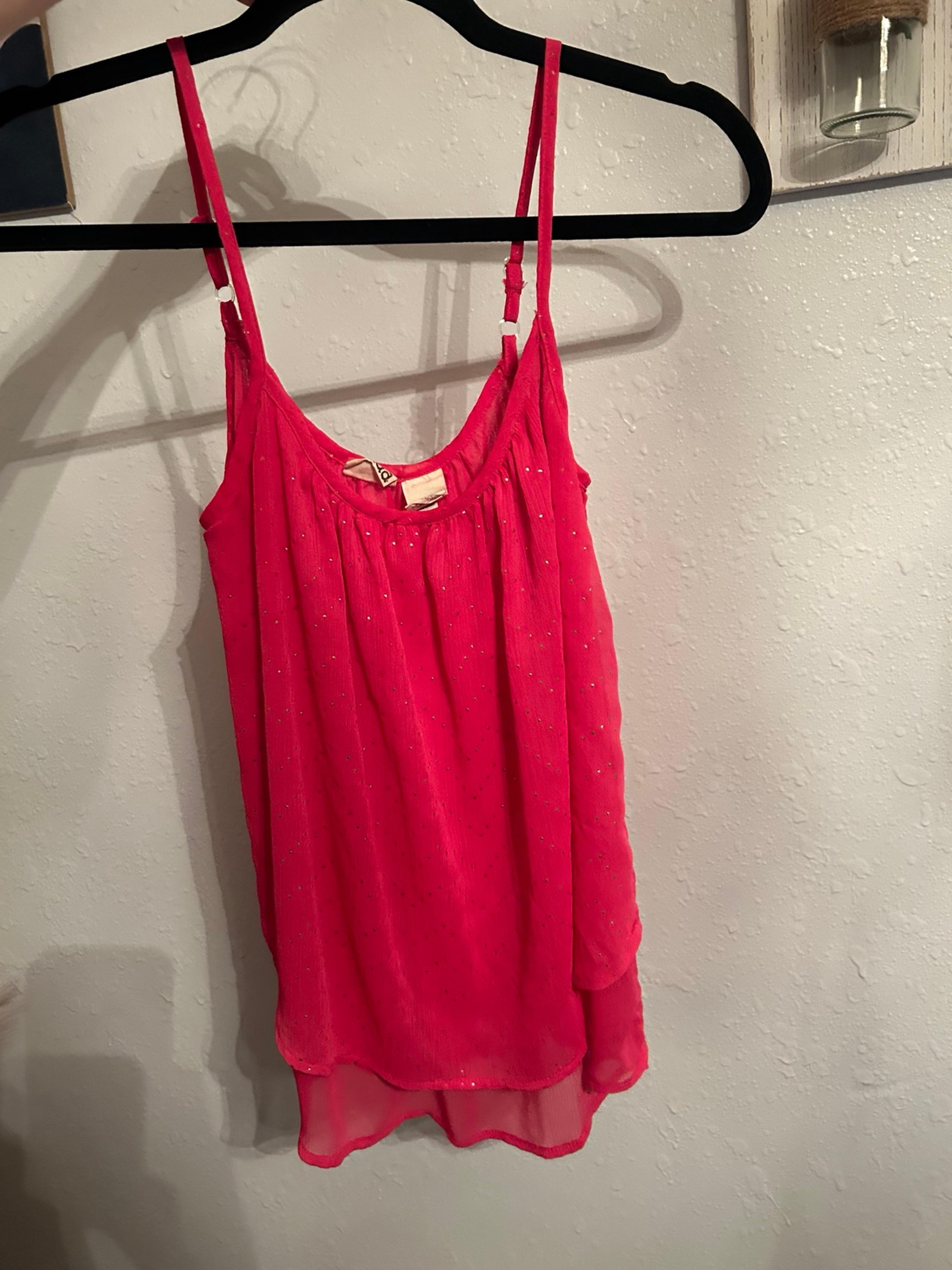 Women’s Small MUDD brand dressy tank top w/adjustable straps
