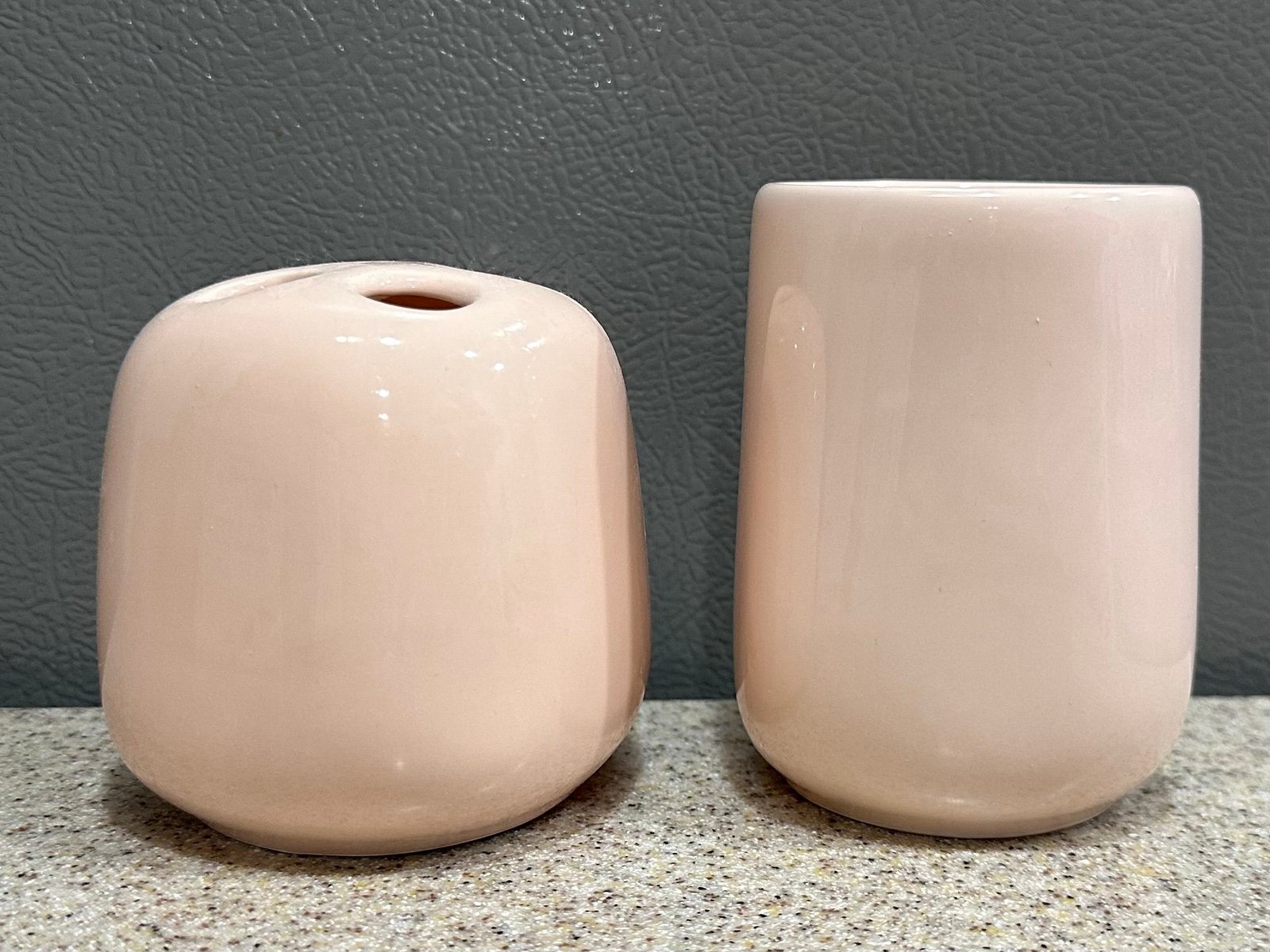 Vintage & New! Set of 2 Croscill Tumbler Cup & Toothbrush Holder Pastel Pink
