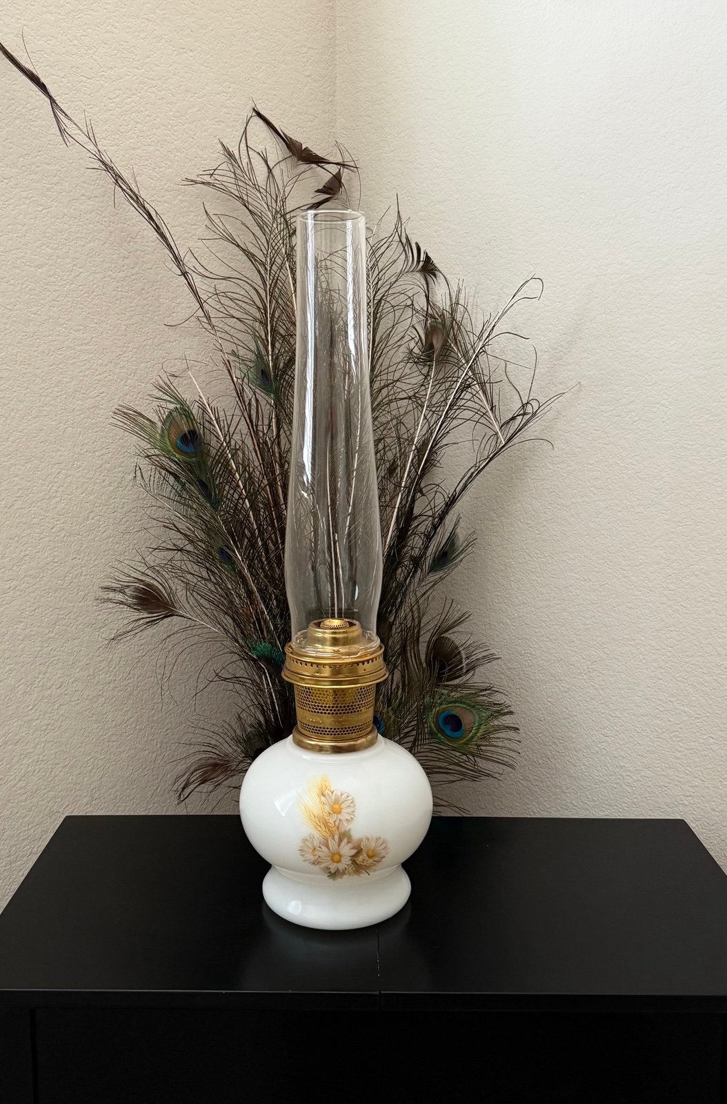 VTG Aladdin Milk Glass Daisy Wheat Design Kerosene Oil Lamp Model 23 Burner NOS