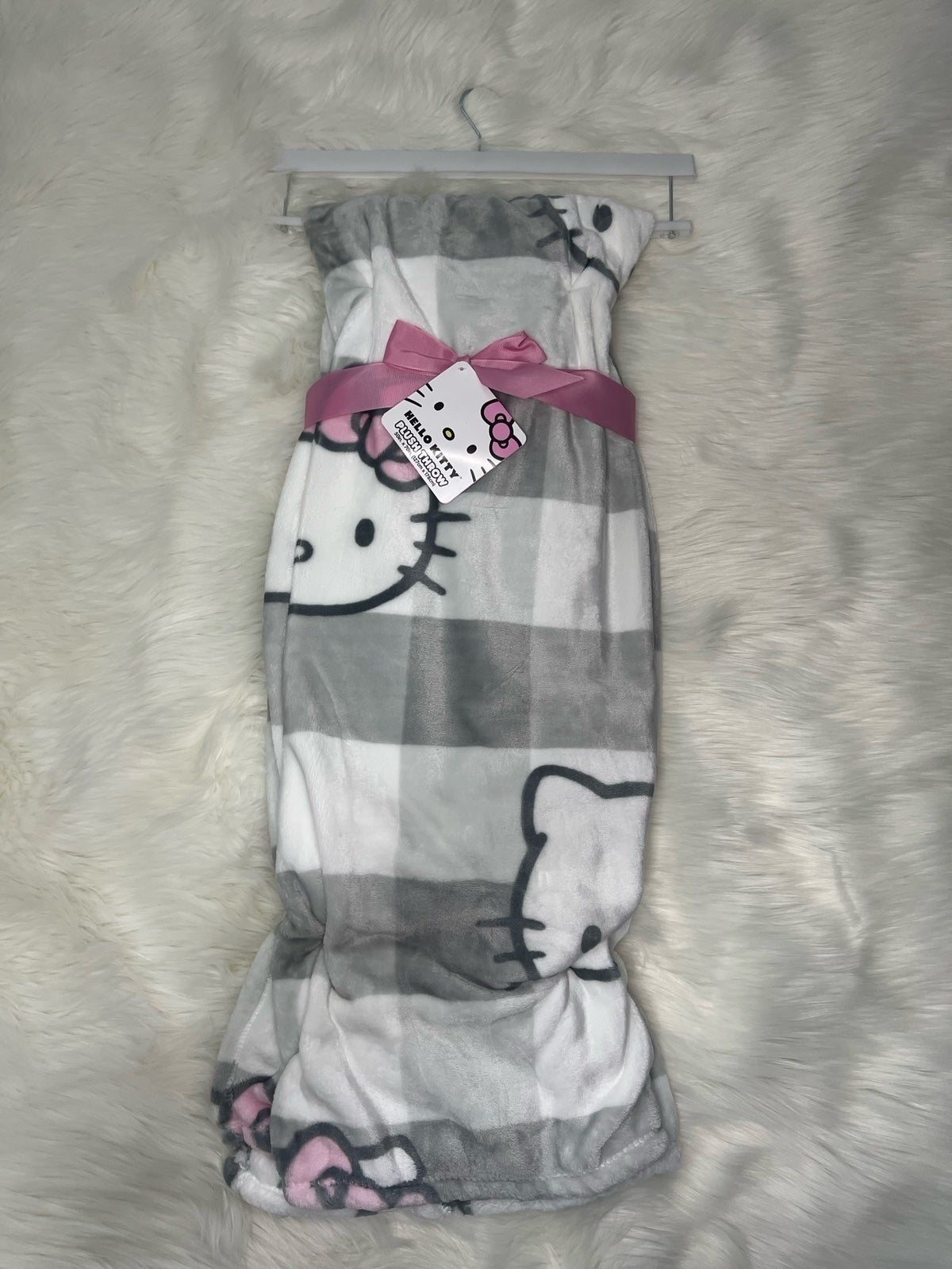 Hello Kitty Plaid Grey Throw Blanket