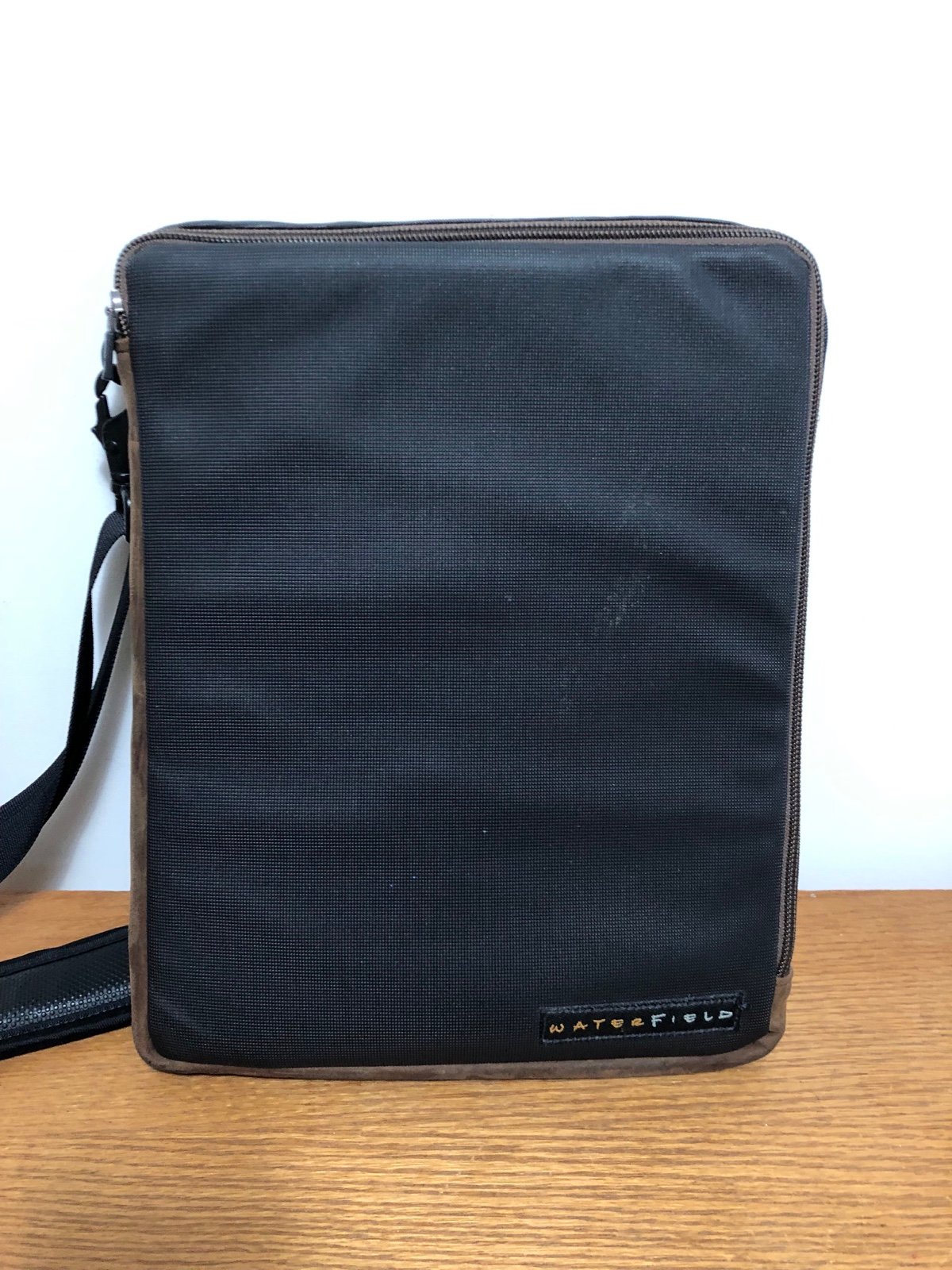 Waterfield Sf bags iPad Bag Holder READ. Tablet Messenger Bag