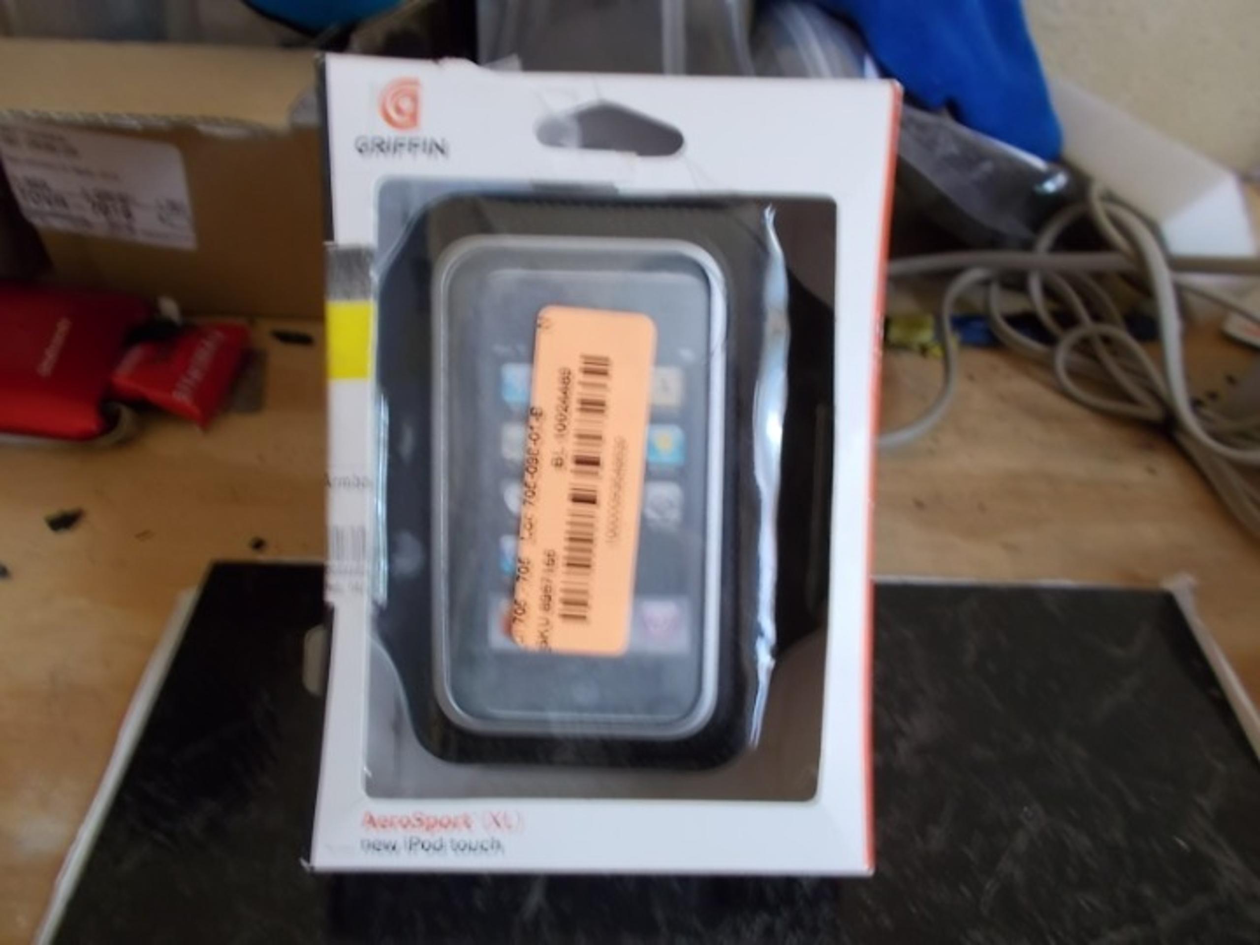 griffin ipod touch arm pouch