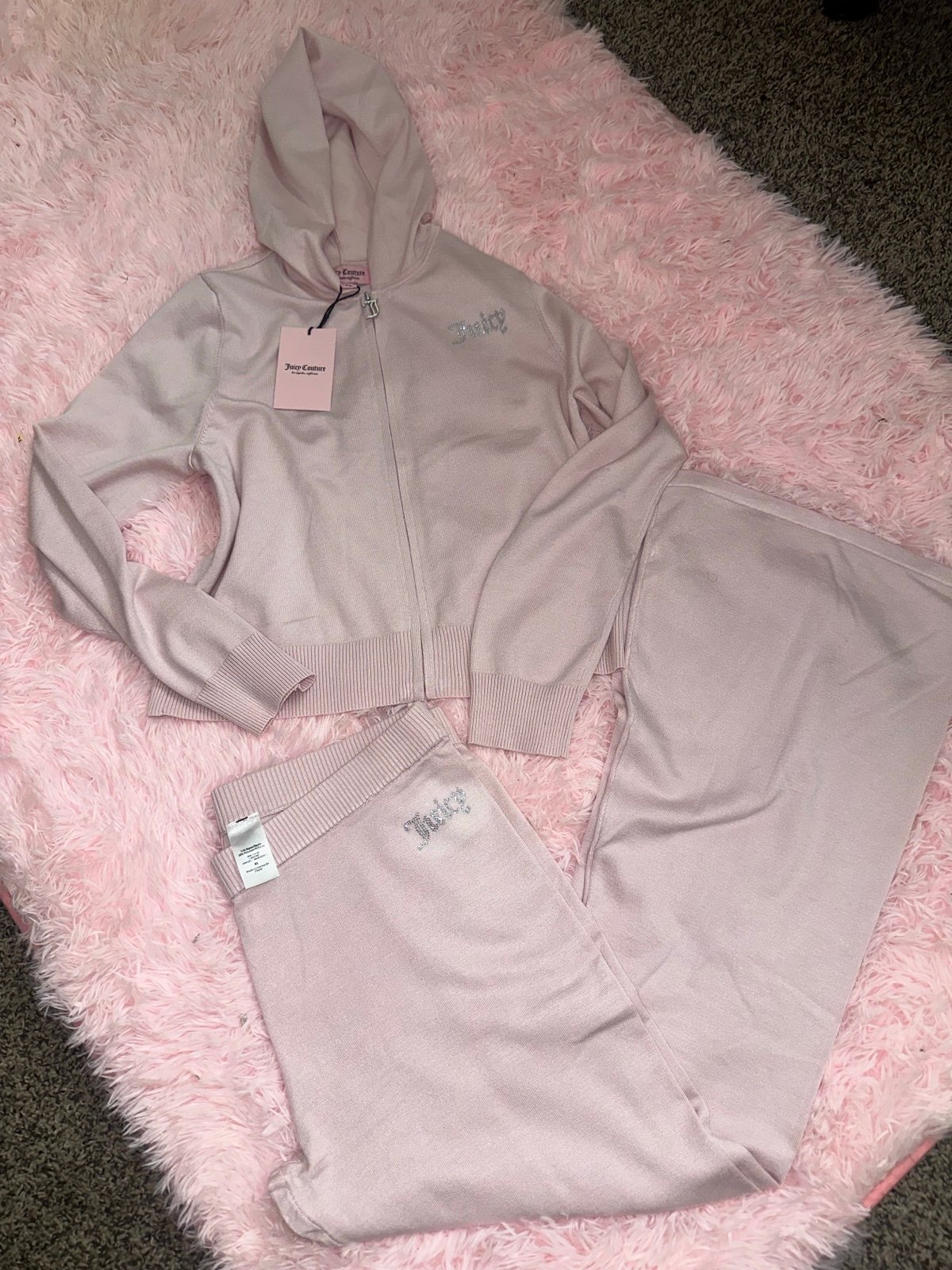 light pink juicy set