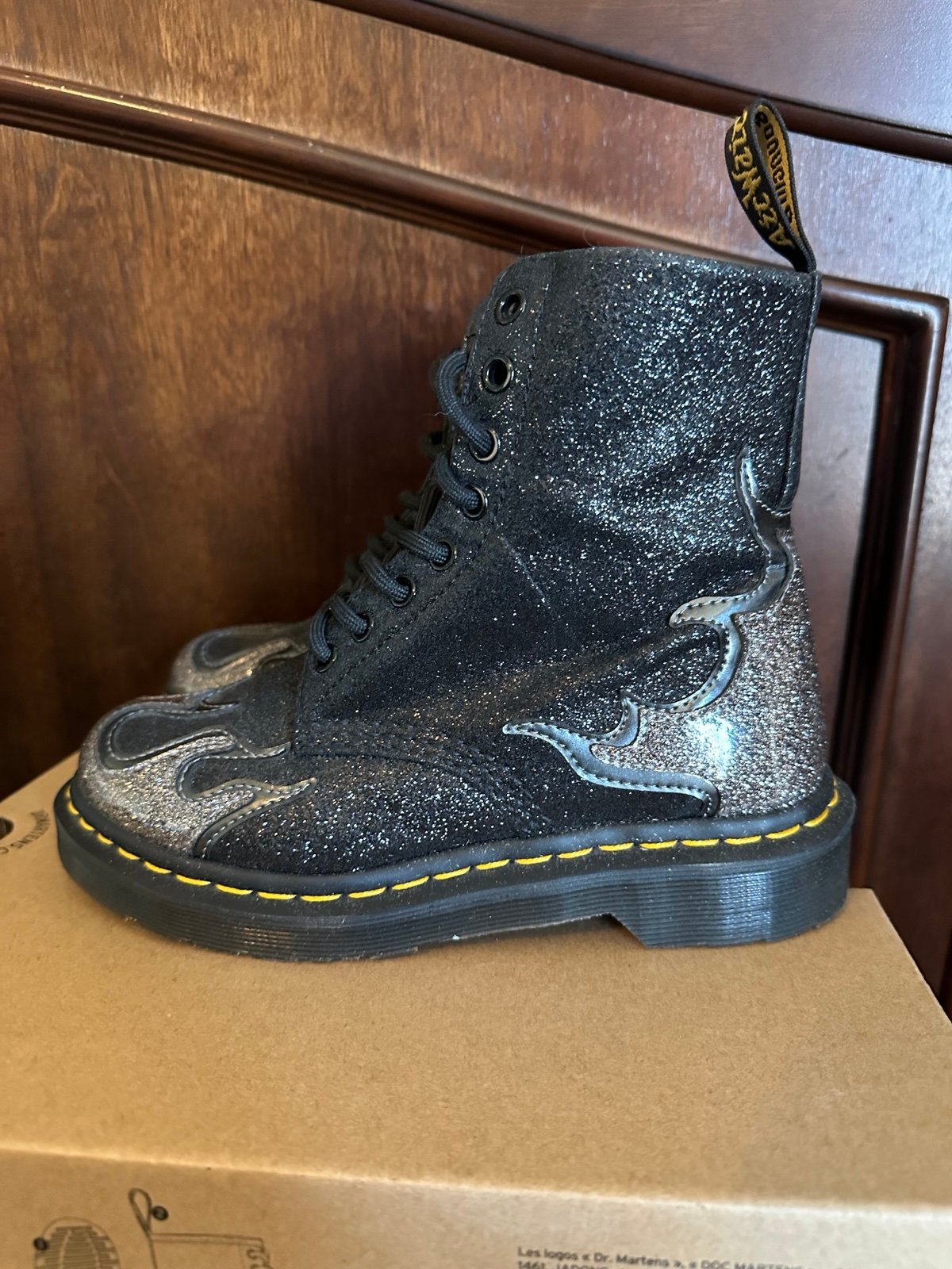 Dr. Martens 1460 Flame glitter boots