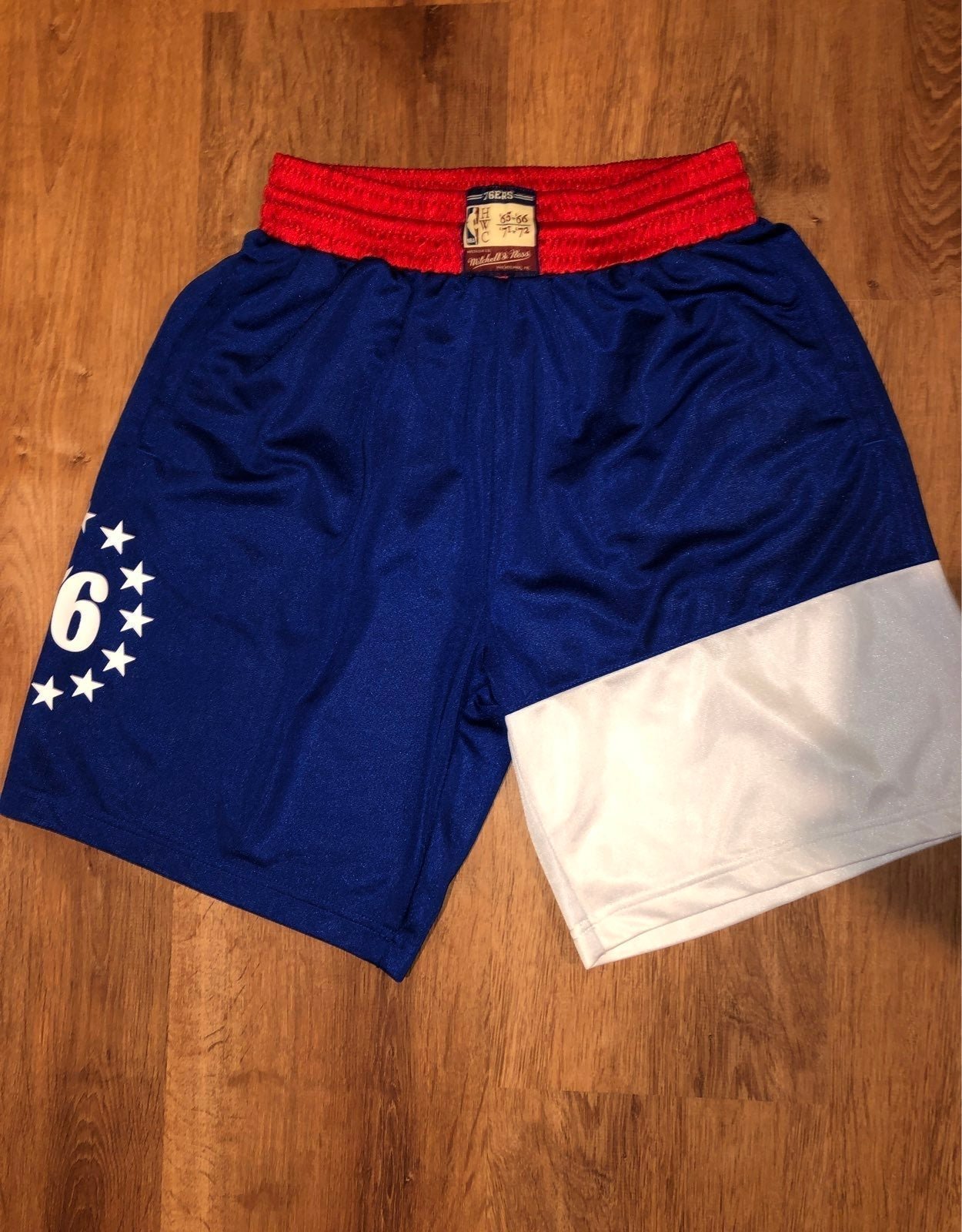 Mitchell & Ness Philadelphia 76ers Shorts