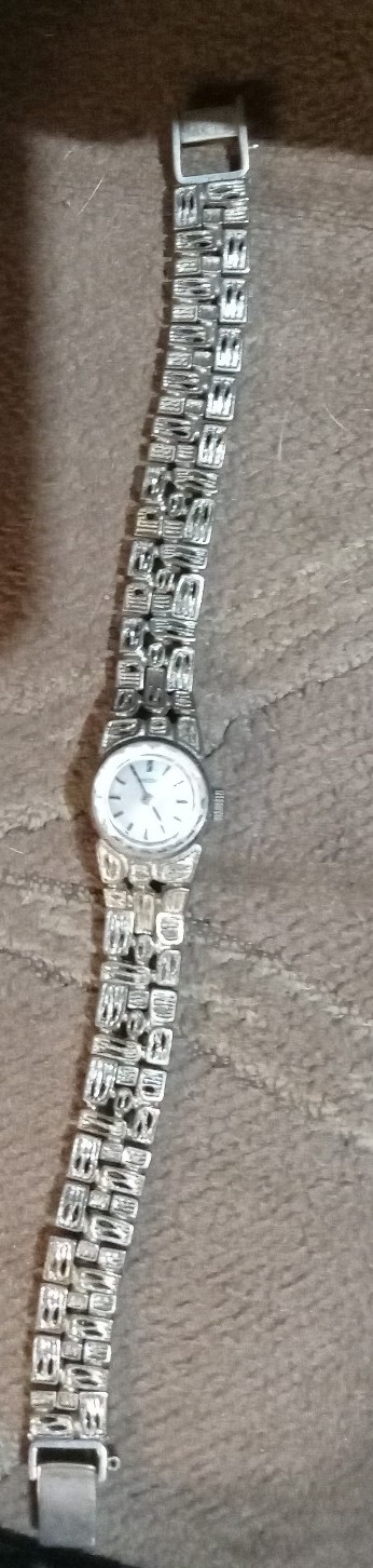 Vintage ladys seiko watch.