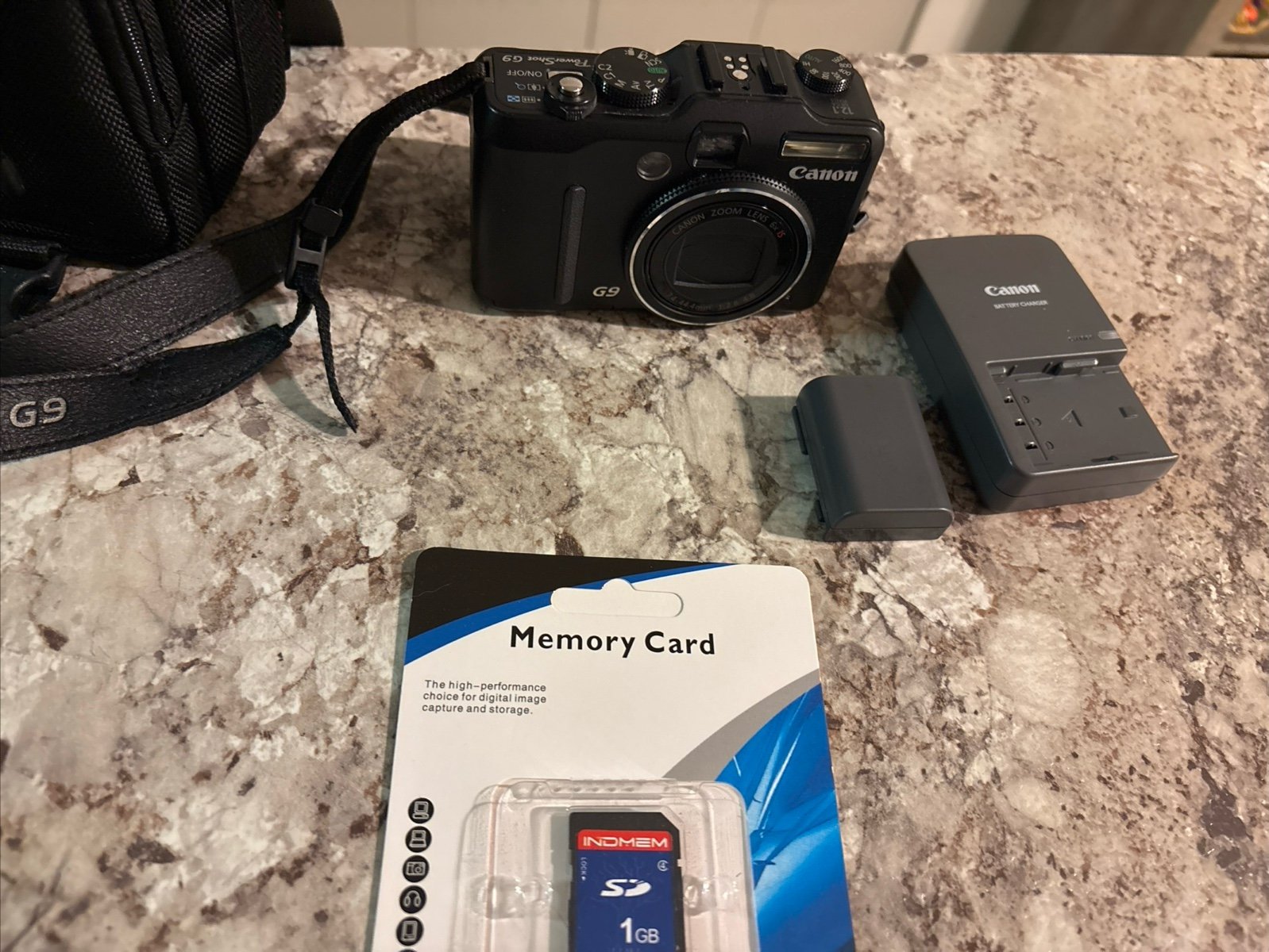 Canon PowerShot G9 12.1MP Black Digital Compact Camera Bundle Tested GUC - detail