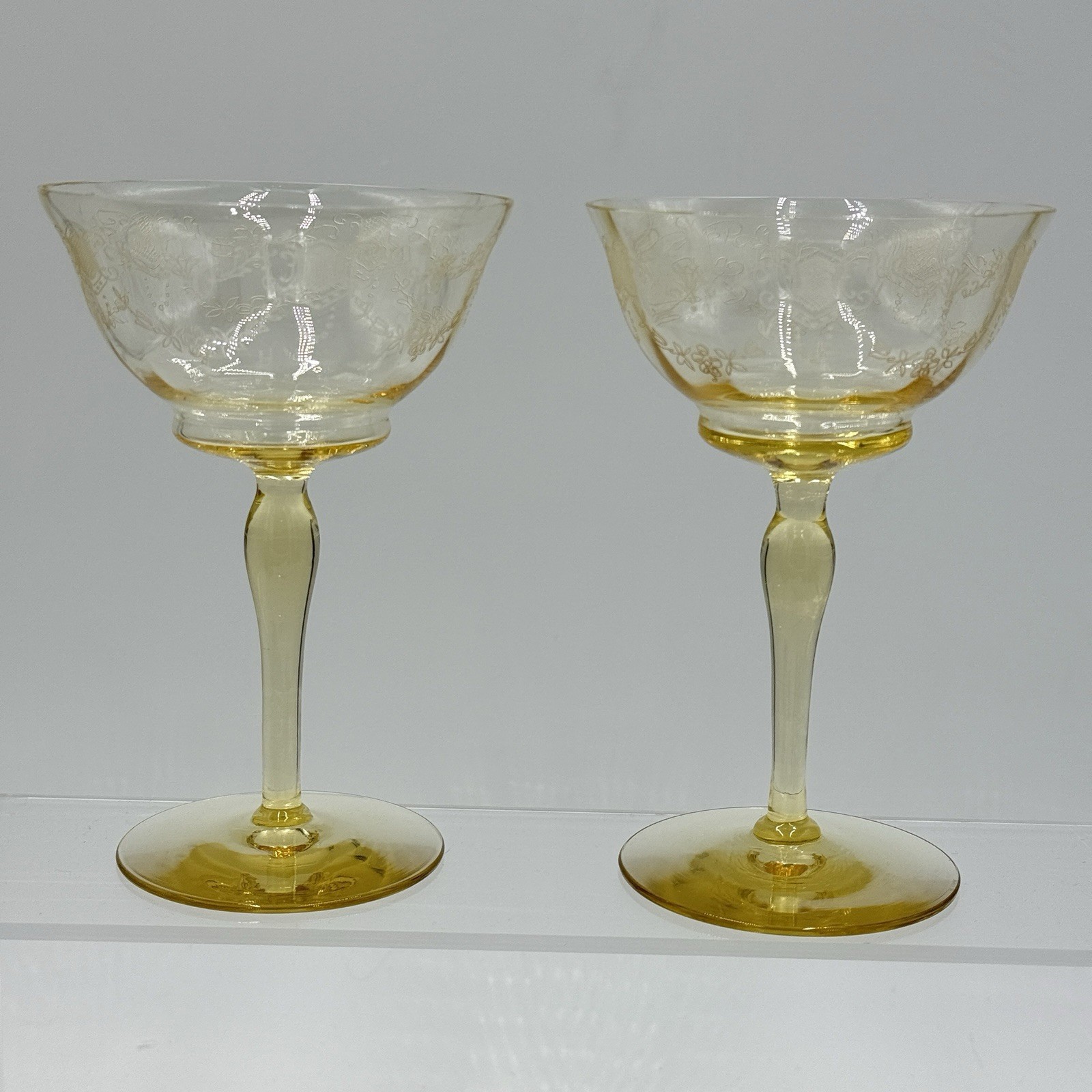 TIFFIN FRANCISCAN Paulina Mandarin Yellow Stem Champagne/Tall Sherbet Set Glasse