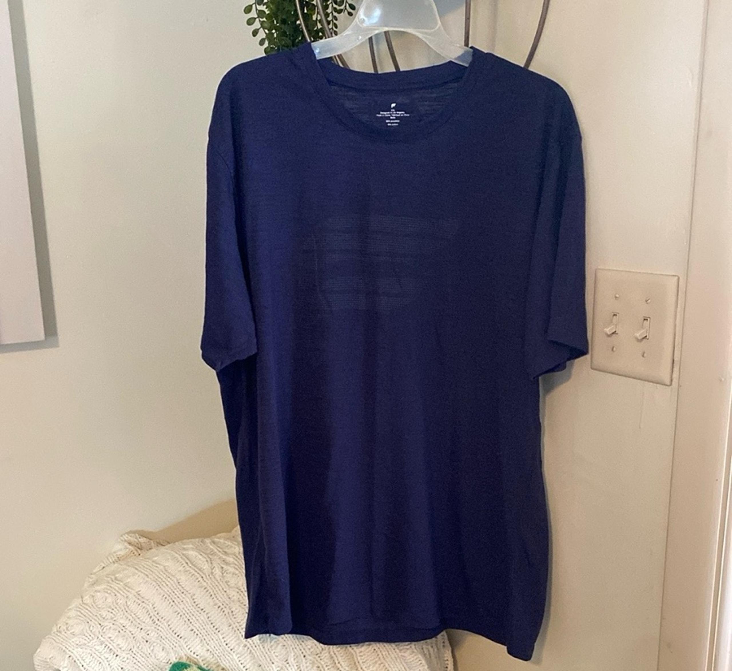 Men’s Fabletics T-Shirt