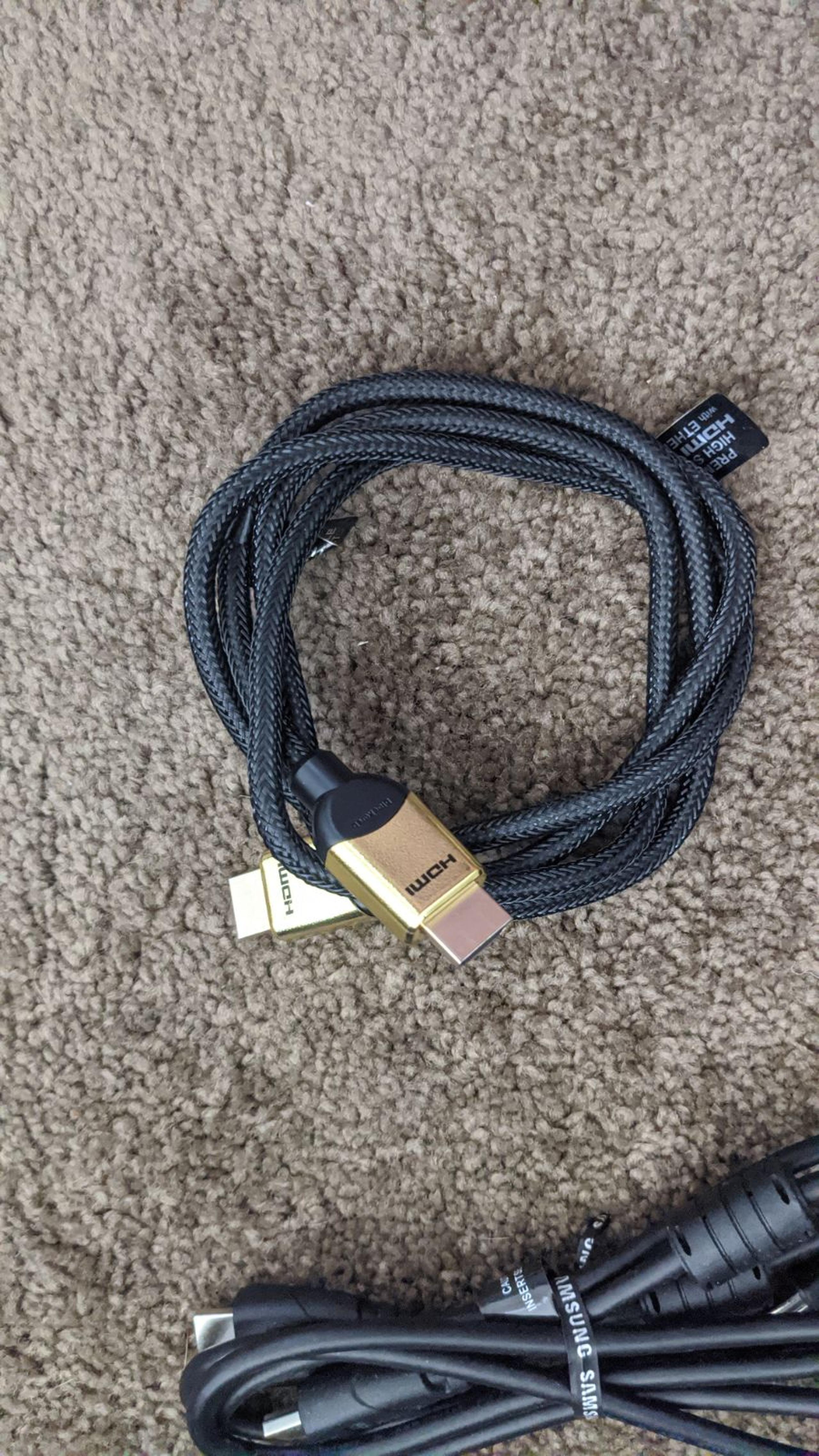 HDMI cable 4ft