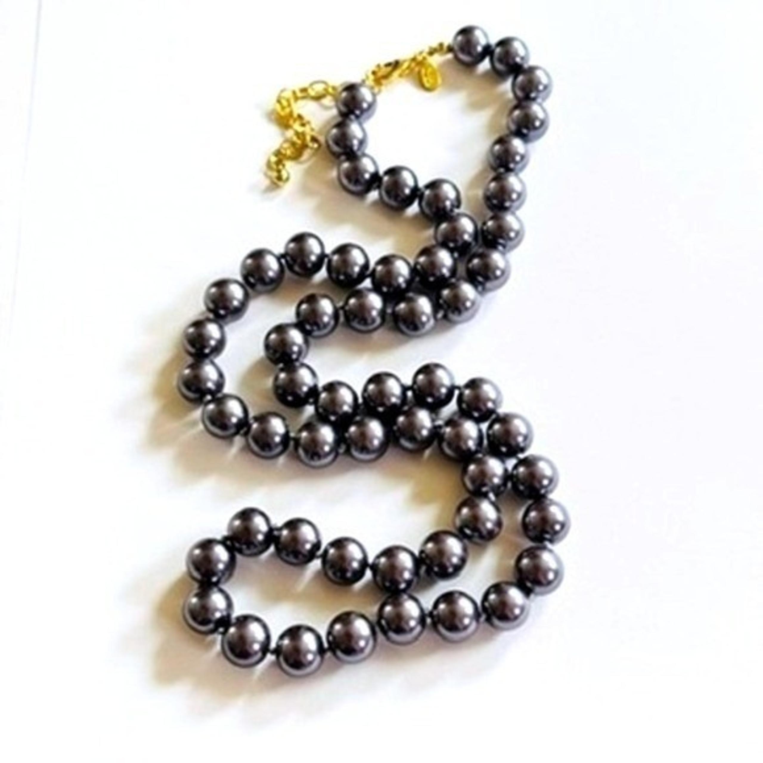 VTG Joan Rivers Classic Collection Faux pearl Necklace beaded strand 32"L 11mm