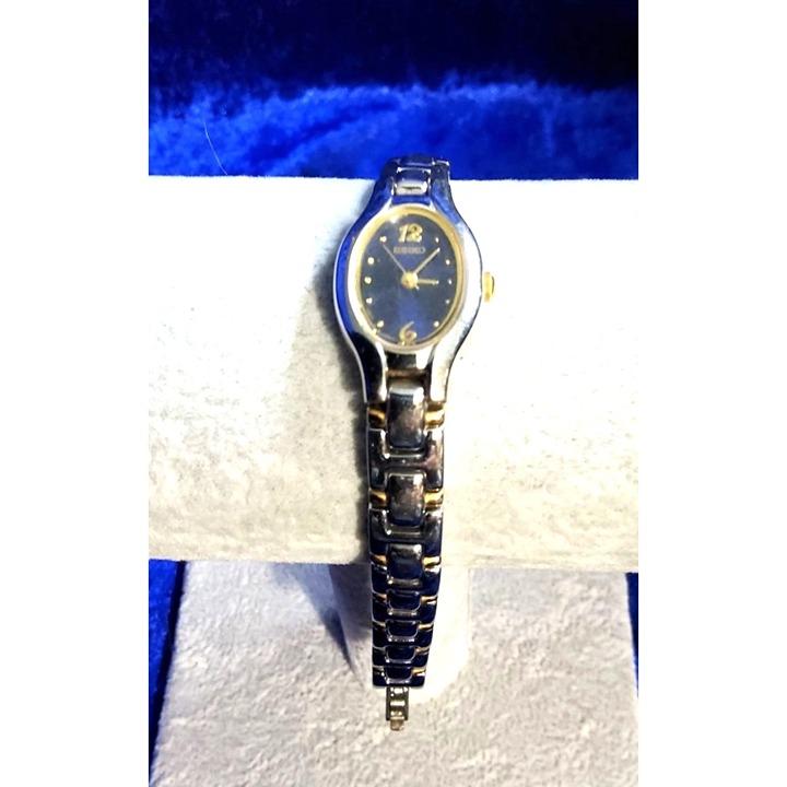 vintage womens seiko blue face gold numerals watch 1N01 0TC0