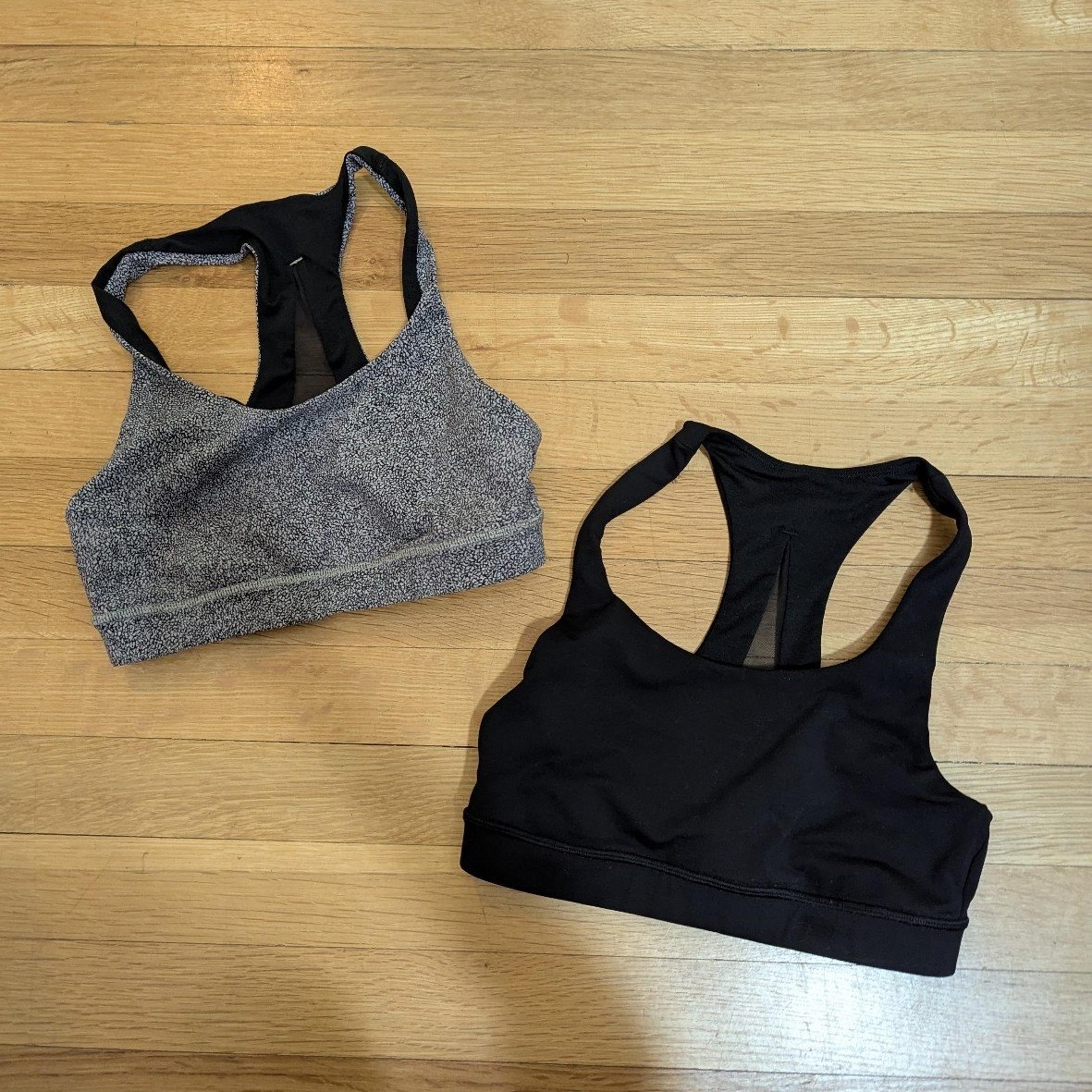 Lululemon Invigorate Sports Bra - Size 4 - Grey and Black