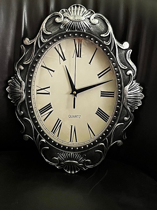 14 Inch Oval Rustic Wall Clock, Wall Clocks Battery Operated