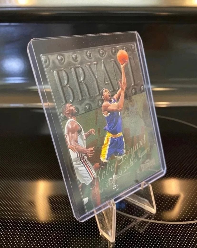 Skybox Kobe Bryant Metal Universe Card