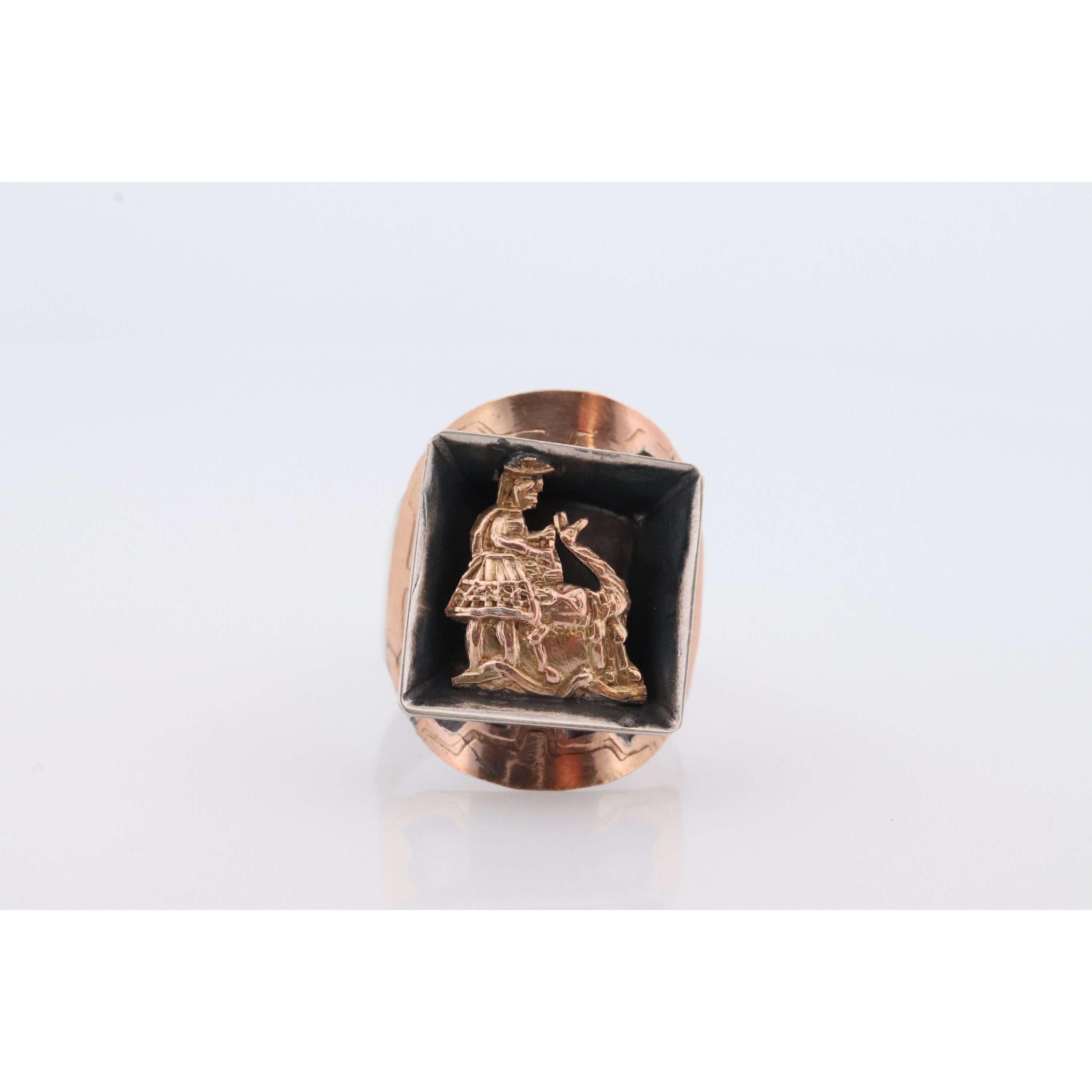 18k Heavy Signet ring. Aztec Mayan or Inca with Llama Alpaca Farmer Bust. Ename
