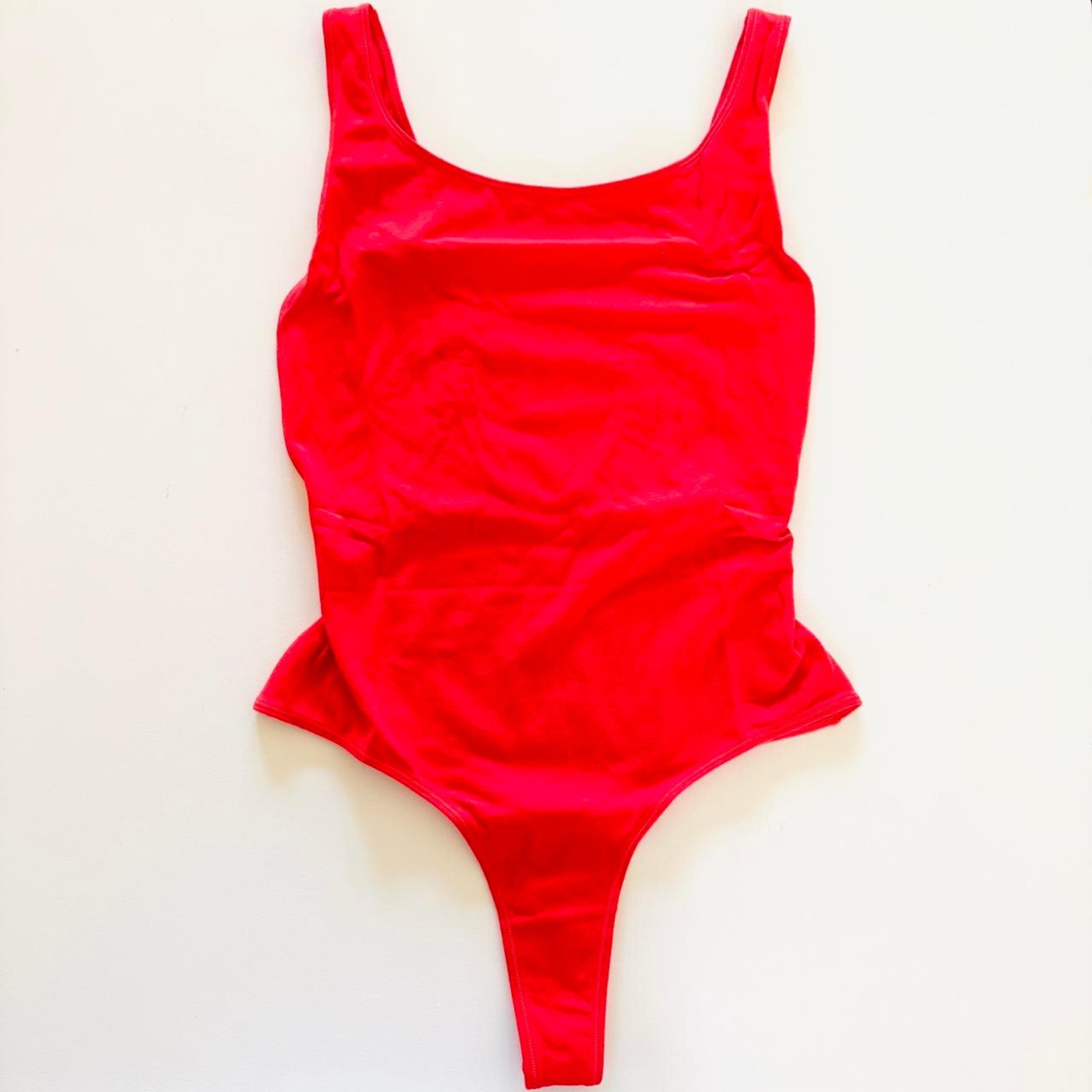 NWT Skims Low Back Bodysuit