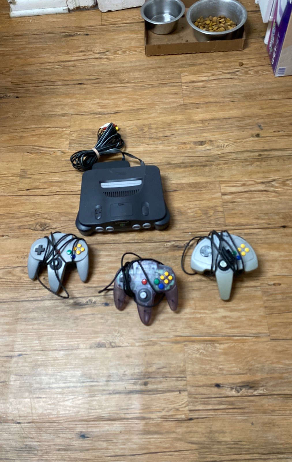 n64 console tested works 3 controllers