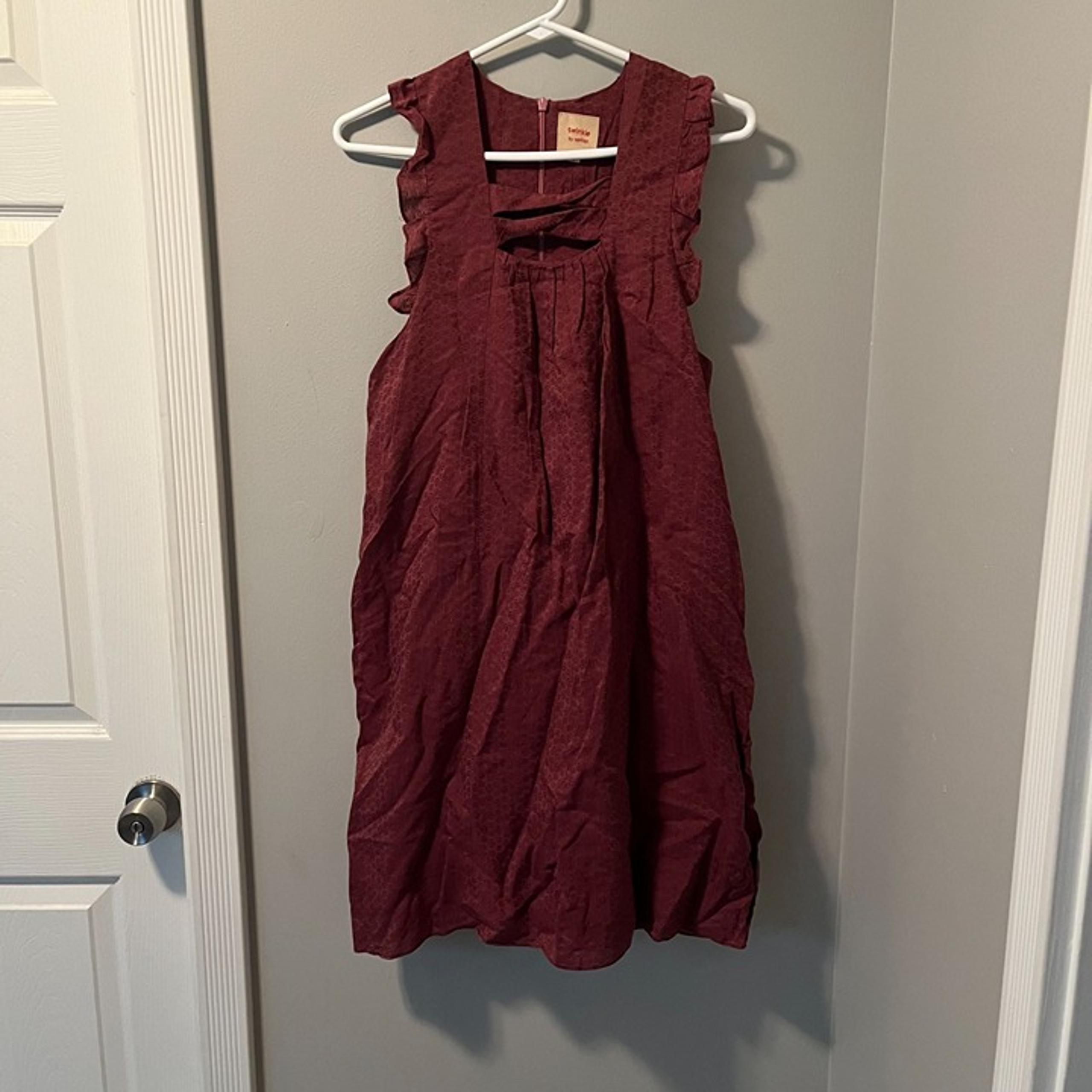 Twinkle by wenlan: Good Condition Sleeveless Dress
