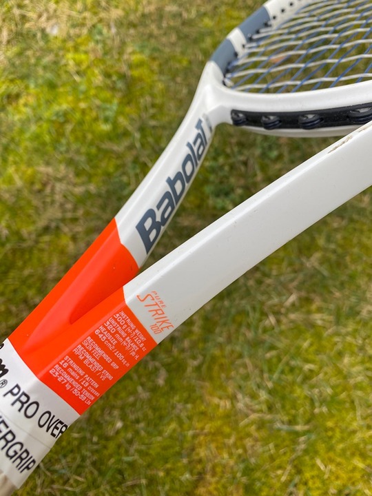 Babolat Pure Strike 100