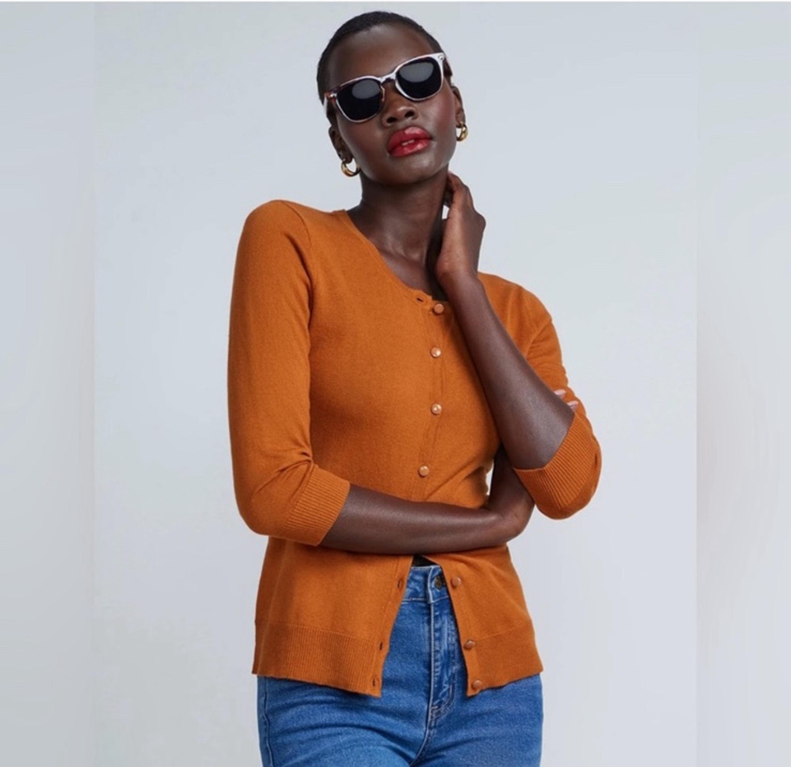 New York & Company XL Stylish Orange/Mustard Sweater/Cardigan