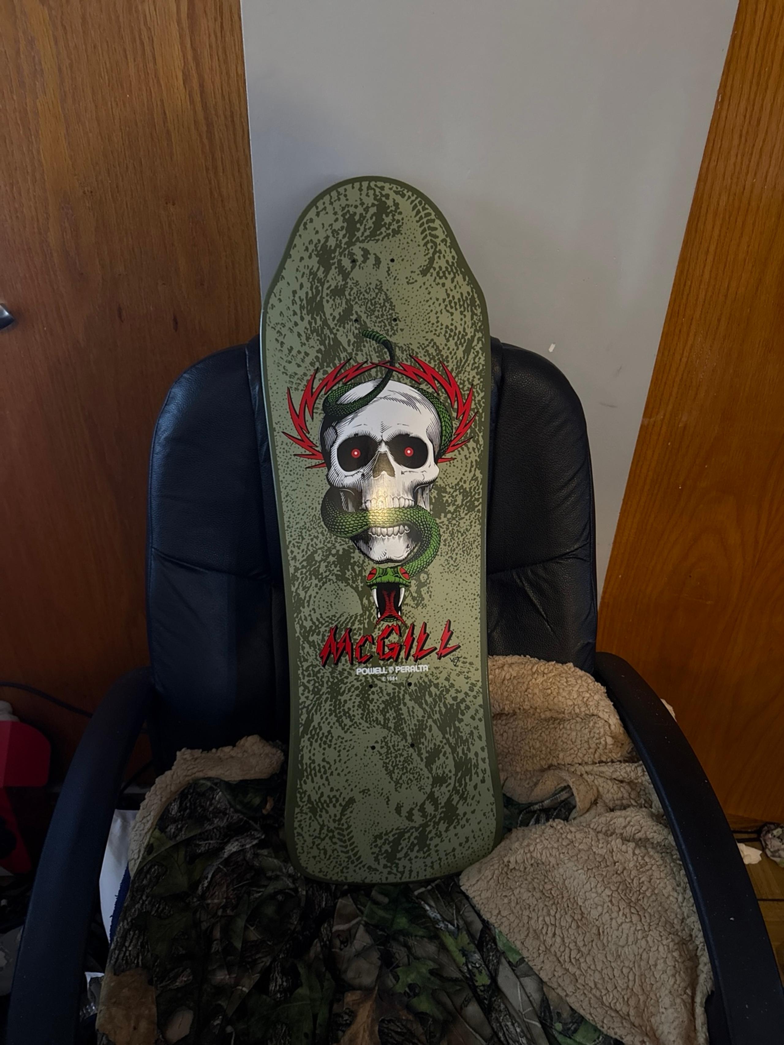 Skateboard