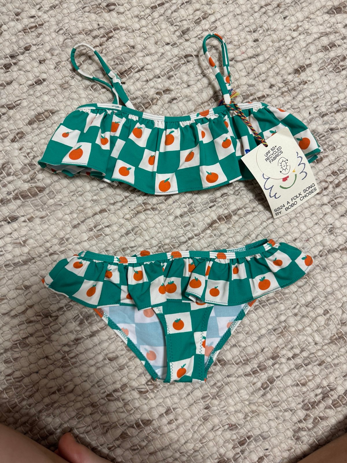 Bobo choses swim