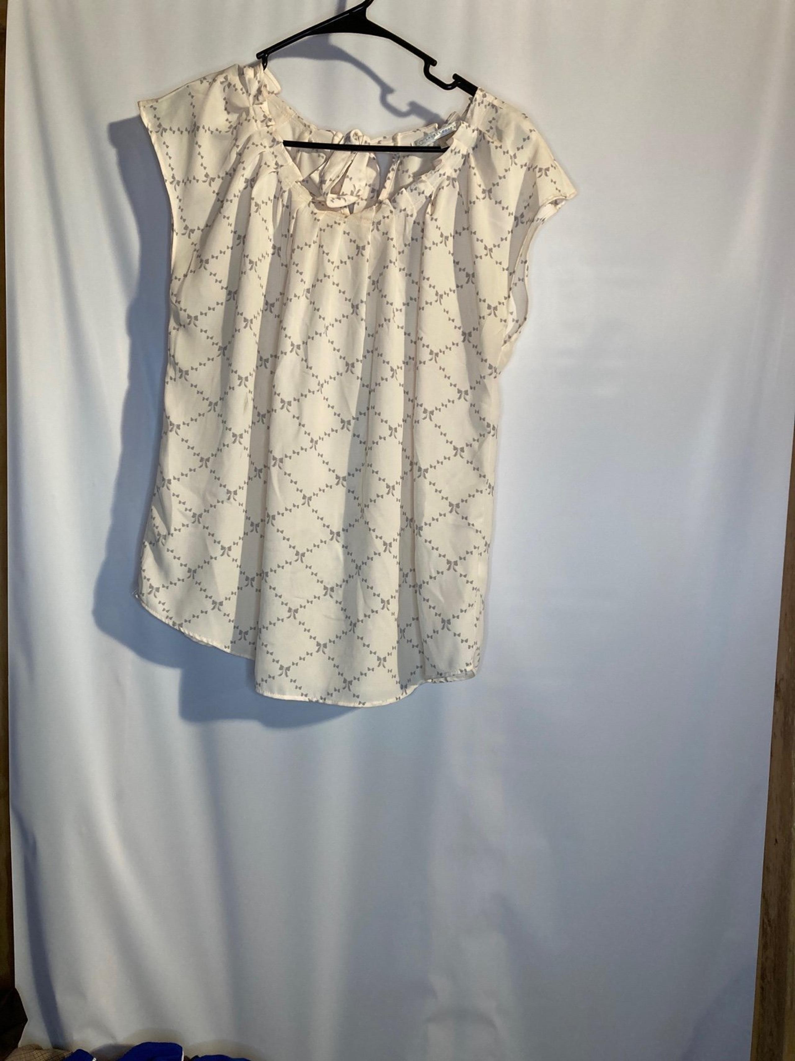 lc lauren conrad Women Sleeveless Blouse Top