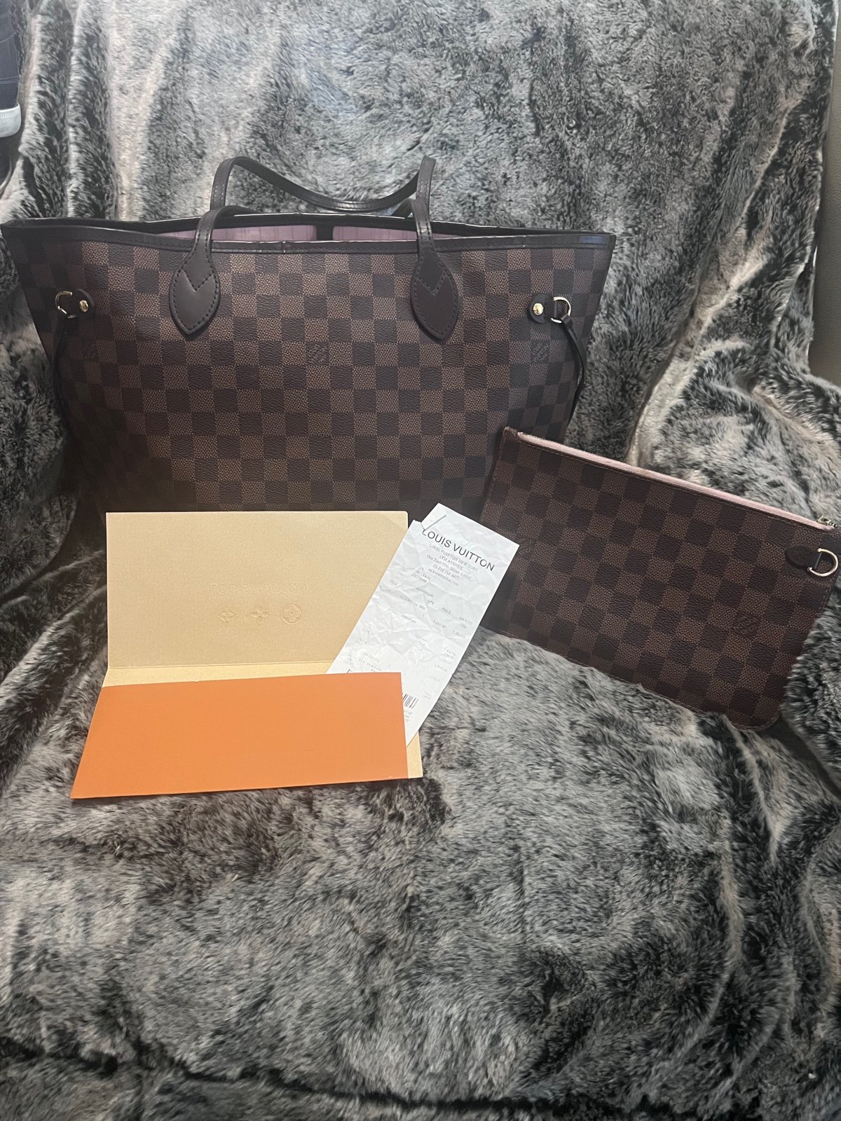 Louis Vuitton Neverfull Rose Ballerina Damier MM