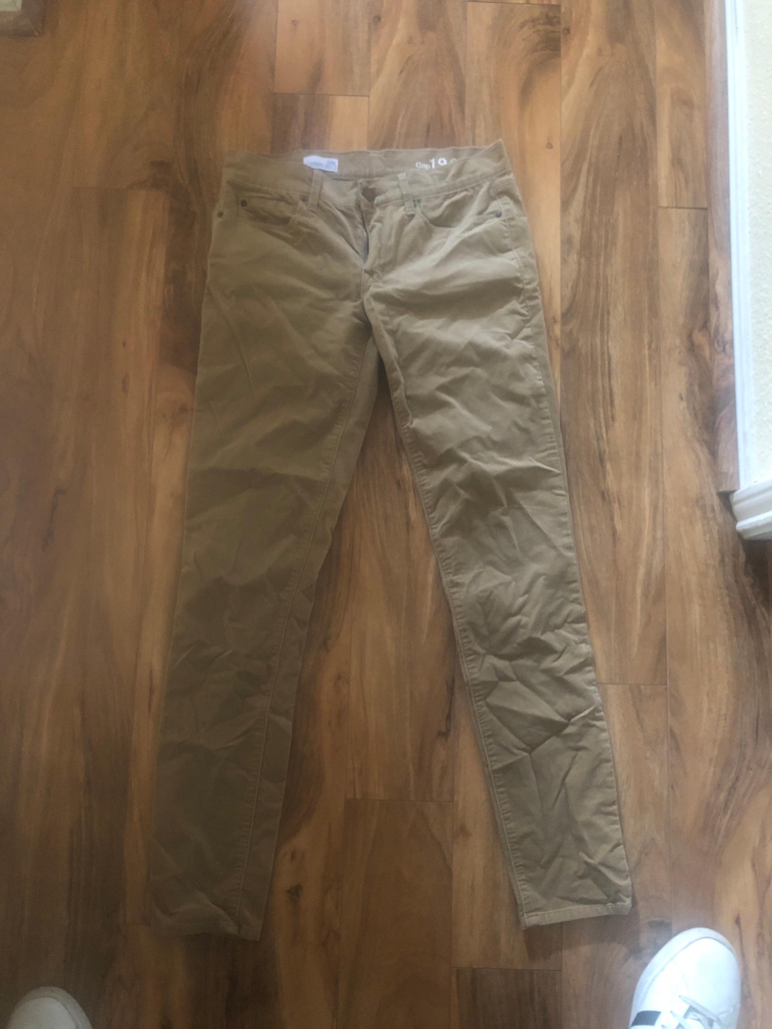 Khaki colored courderoy vintage gap 1969 legging jeans women’s 26 r