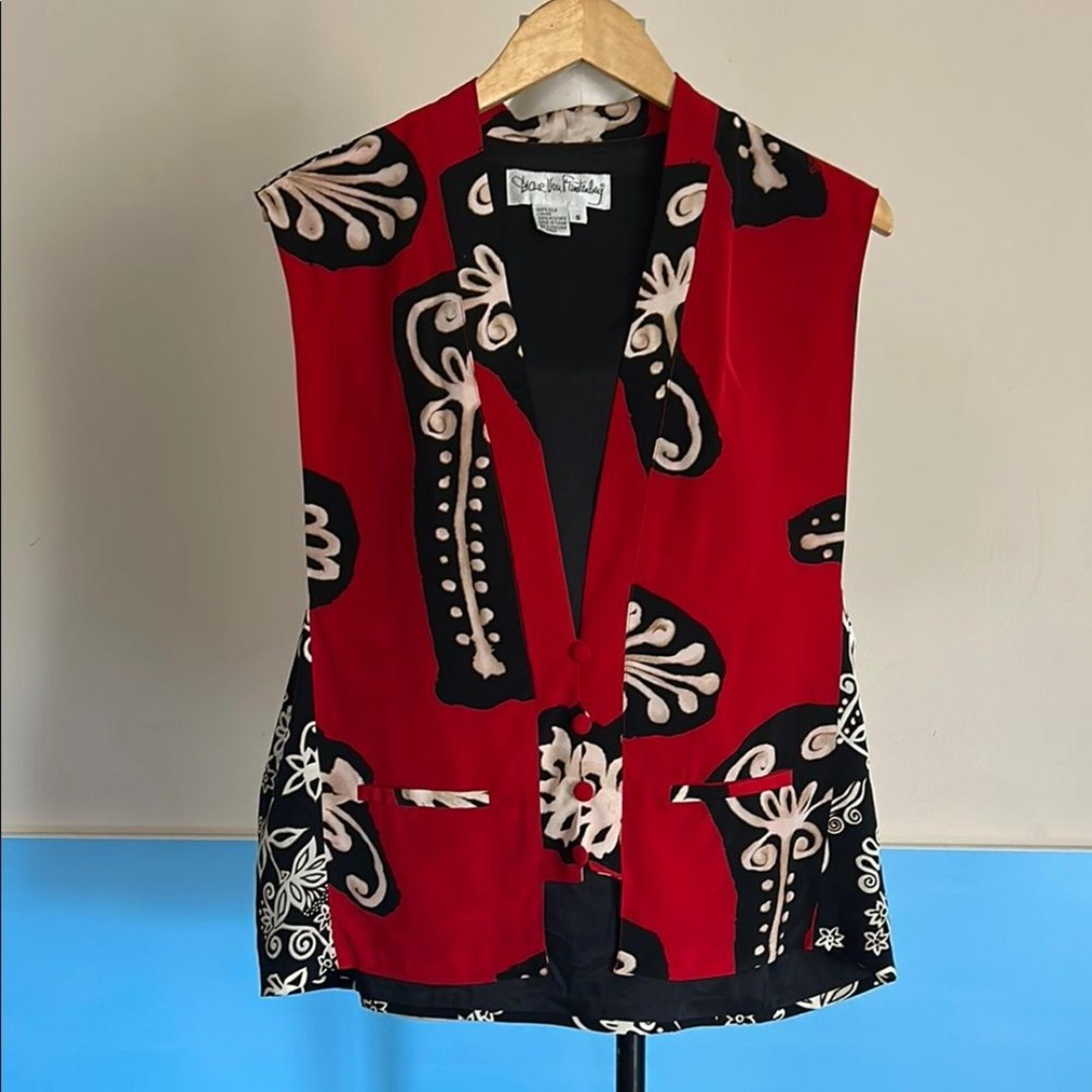 Diane Von Furstenberg Black Silk Patterned Vest vintage size 8