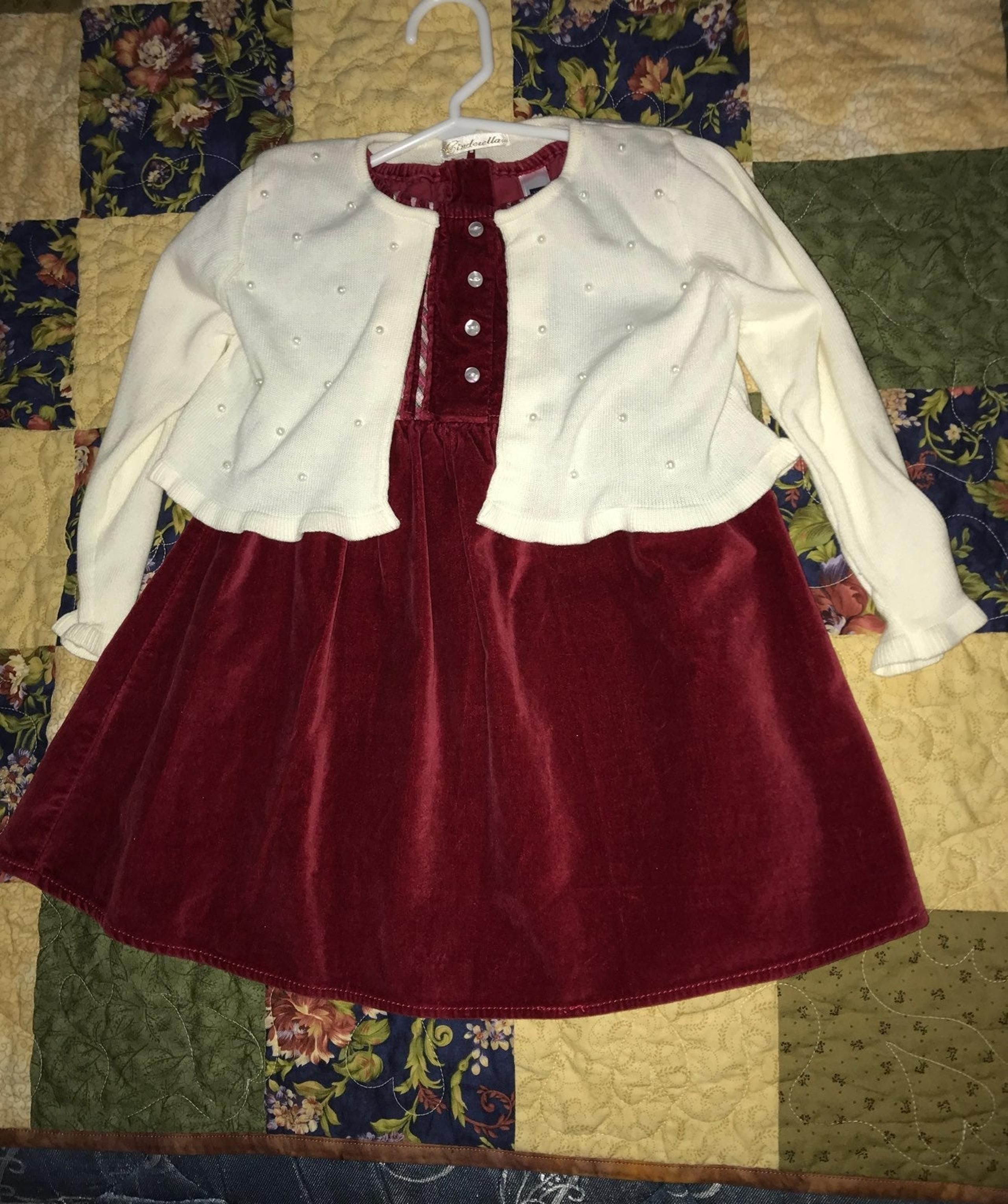 Baby Gap 12-18 months w/cinderella sweater