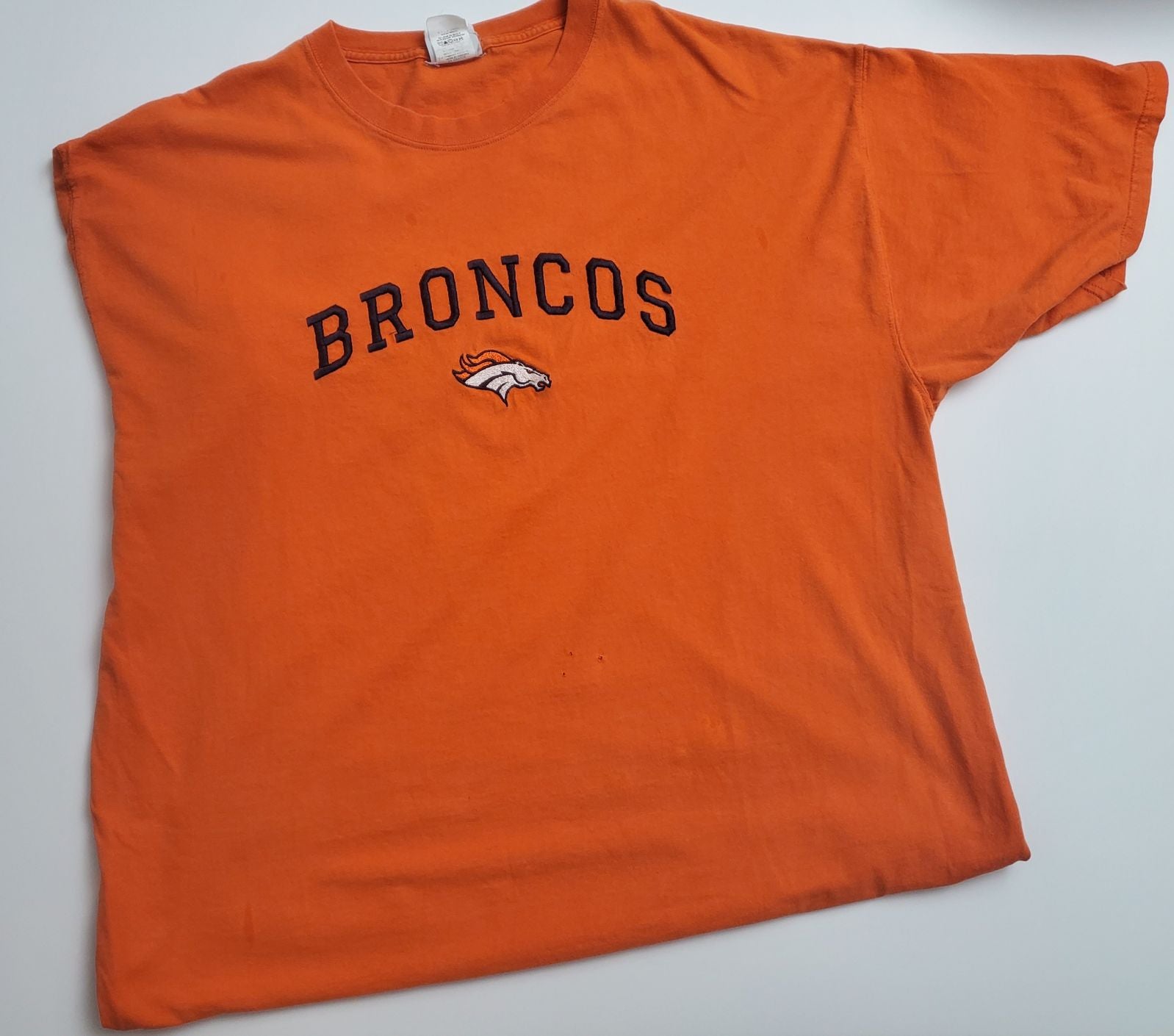 NFL DENVER BRONCOS VINTAGE TEE