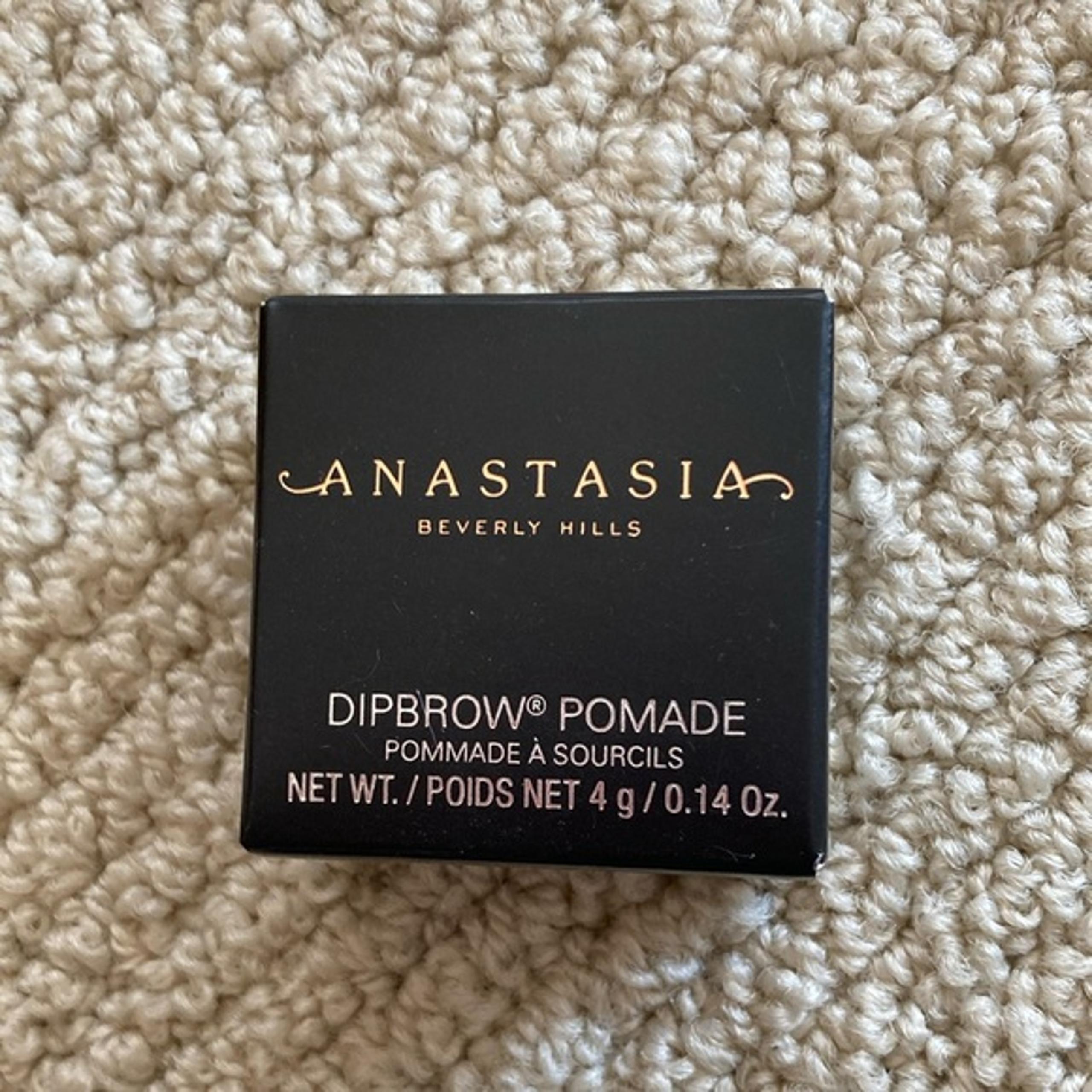 Anastasia Beverly Hills Dipbrow Pomade Blonde Brows Like new Box Full Sz 0.14 oz